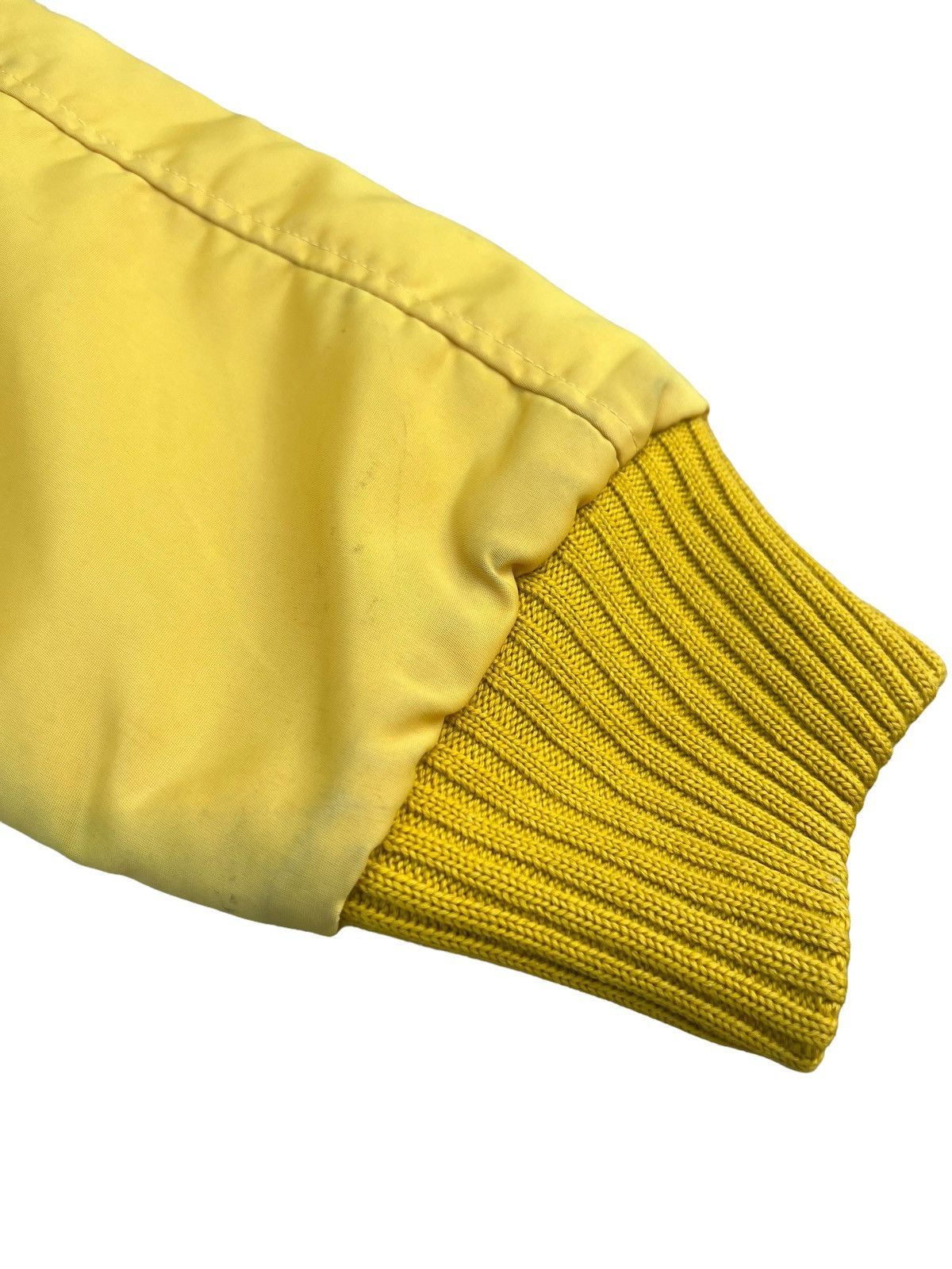 Vintage × Wrangler Vintage 80s WRANGLER Quilt Lining Yellow Nylon Bomber Jacket Size US M / EU 48-50 / 2 - 13 Thumbnail