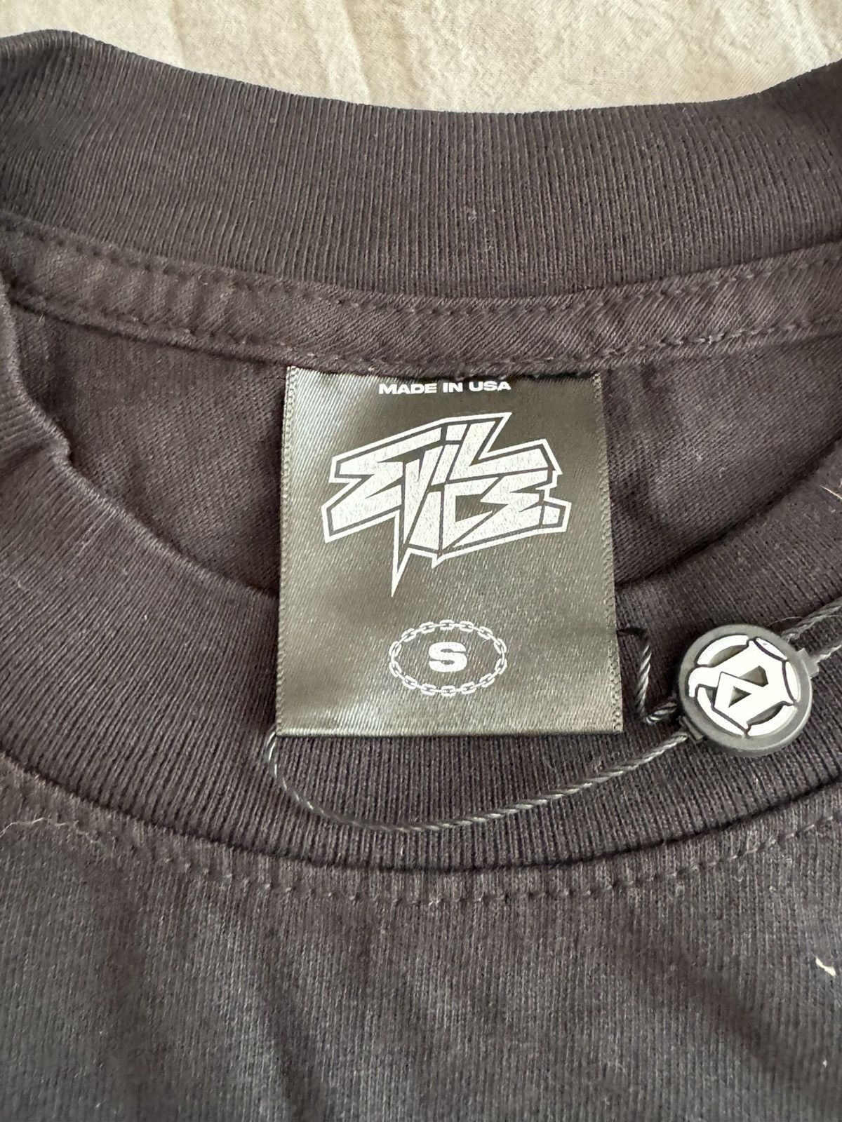 Other Evil Vice small t shirt Size US S / EU 44-46 / 1 - 4 Thumbnail