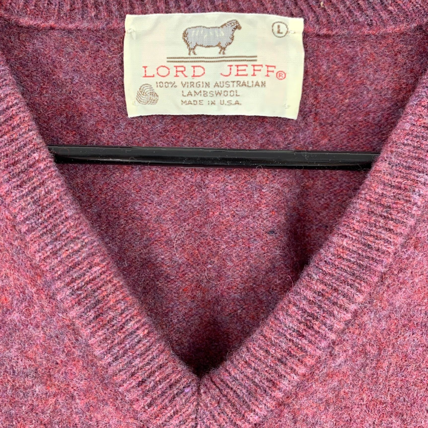 Vintage VINTAGE Lord Jeff Marled Australian Lambswool V-Neck Sweater Mens Large Purple 70s 1970s Wool Cardigan Preppy Size US L / EU 52-54 / 3 - 3 Thumbnail