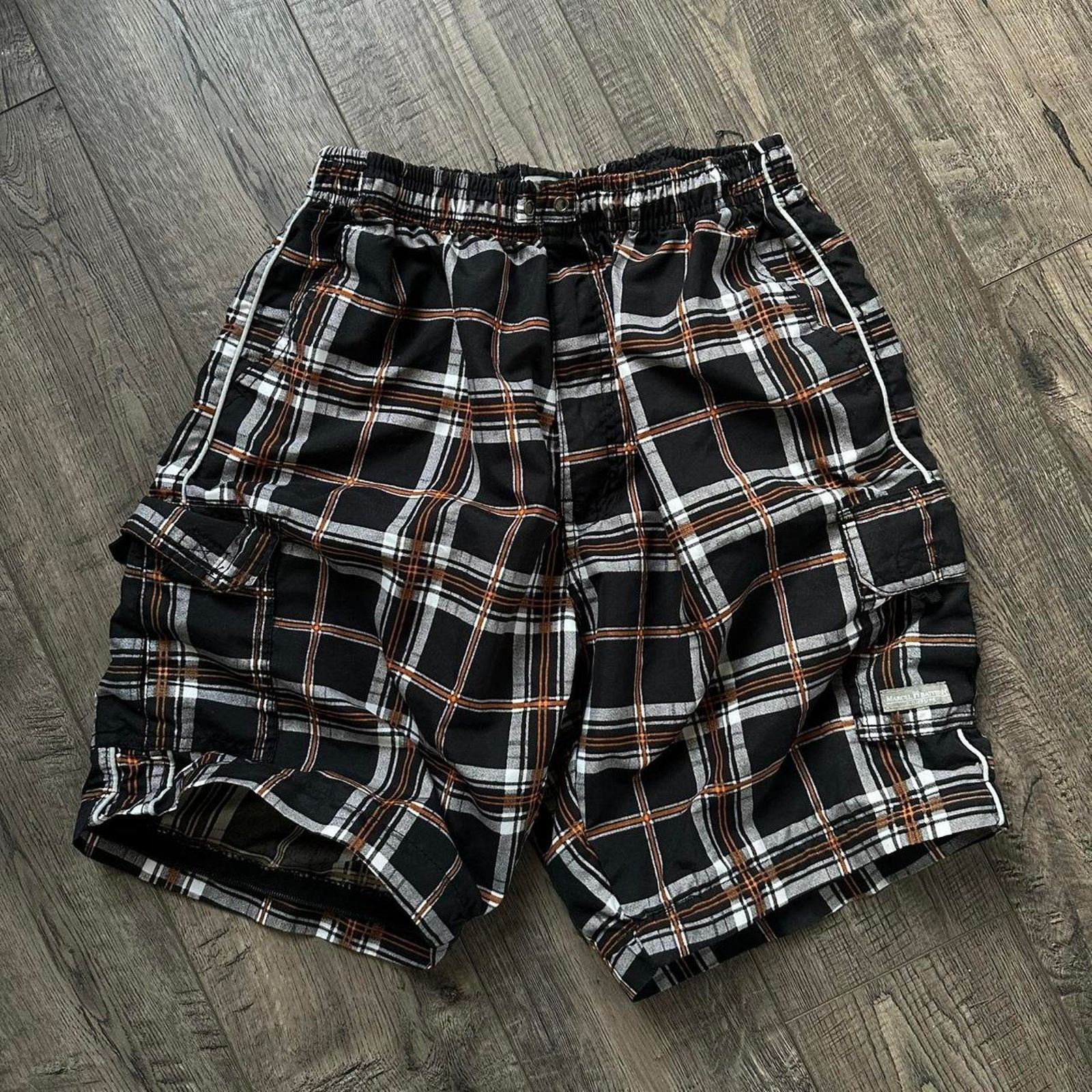 Vintage Vintage Black Plaid Nylon Sporty Cargo Swim Tactical Shorts Size US 30 / EU 46 - 1 Thumbnail