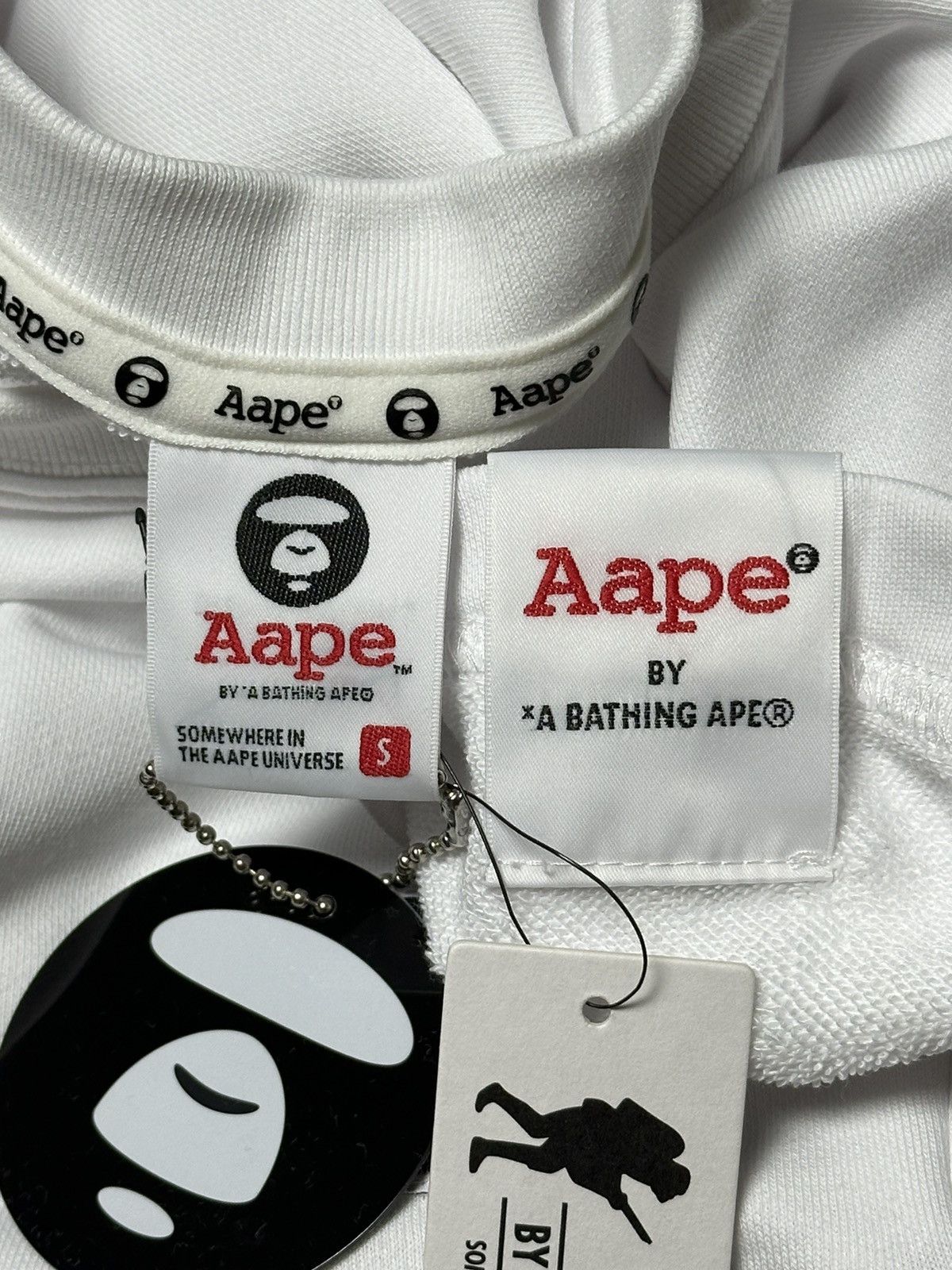 Aape Bape AAPE NOW Rainbow Logo Sweatshirt Tee Size US S / EU 44-46 / 1 - 6 Thumbnail