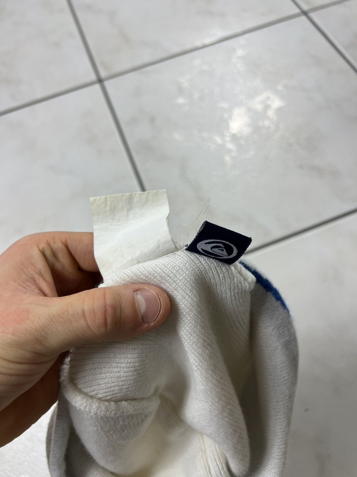 Quiksilver Vintage Quiksilver y2k bomb beanie hat knitted big logo swag Size ONE SIZE - 17 Thumbnail