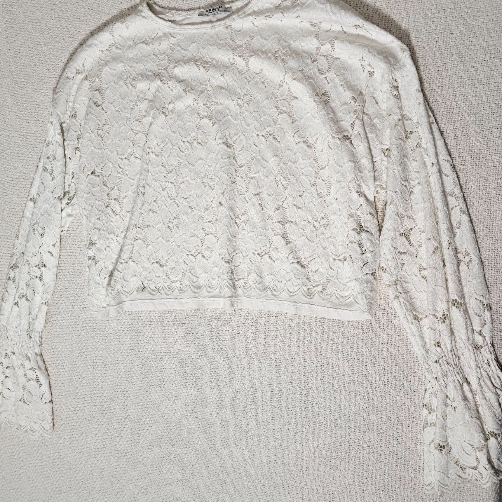 Zara Zara Trafaluc Blouse L Ivory Lace Bell Sleeve Round Neck Short Sleeve Sheer Crochet Accent Women's Regular Sizes Size L / US 10 / IT 46 - 5 Thumbnail