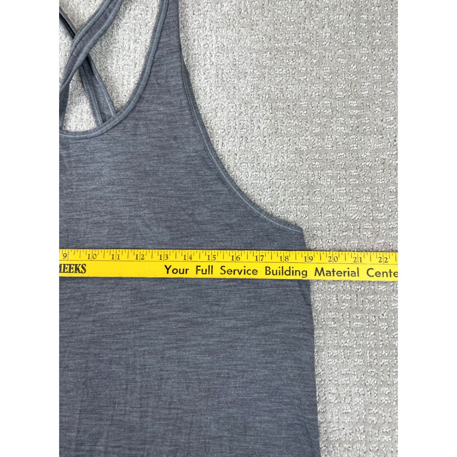 Lululemon Lululemon Tank Top Womens Size 4 Heathered Gray Open Back Cross Strap Stretch Size S / US 4 / IT 40 - 3 Thumbnail
