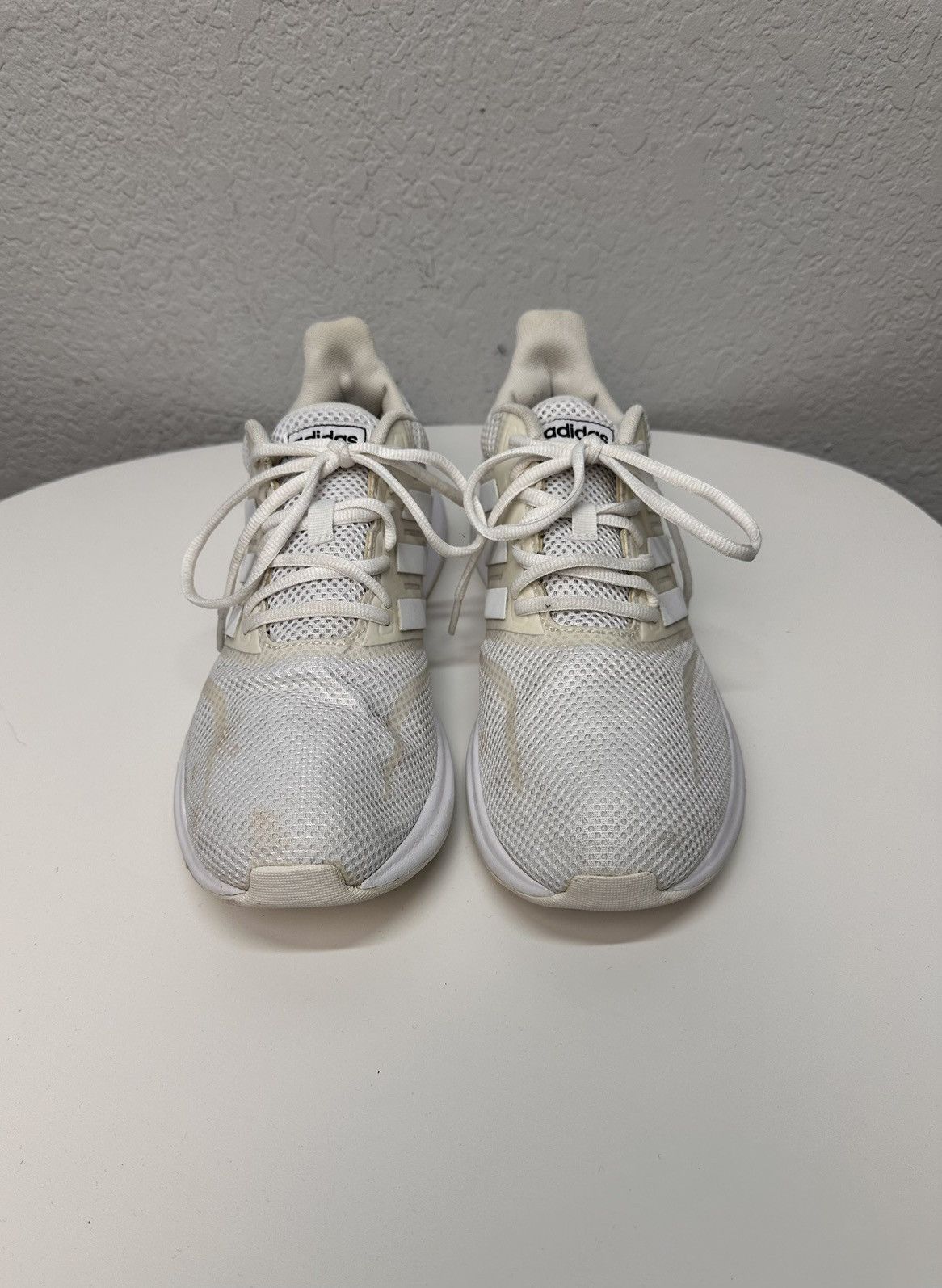 Adidas Adidas white sneakers running shoes triple minimal style Size US 8 / EU 41 - 2 Thumbnail