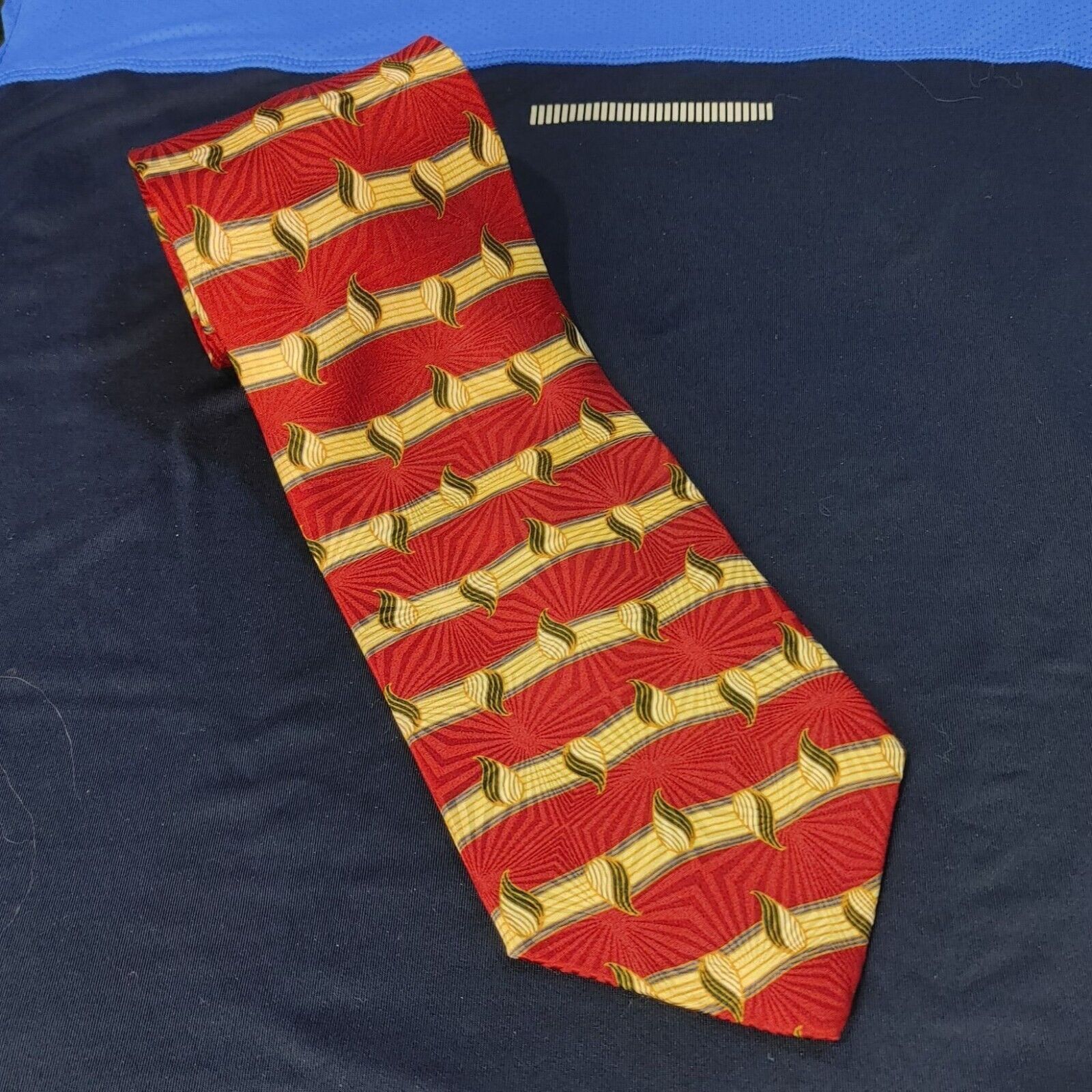 Bill Blass Bill Blass Red/Gold Men's Silk Necktie OS Size ONE SIZE - 1 Thumbnail