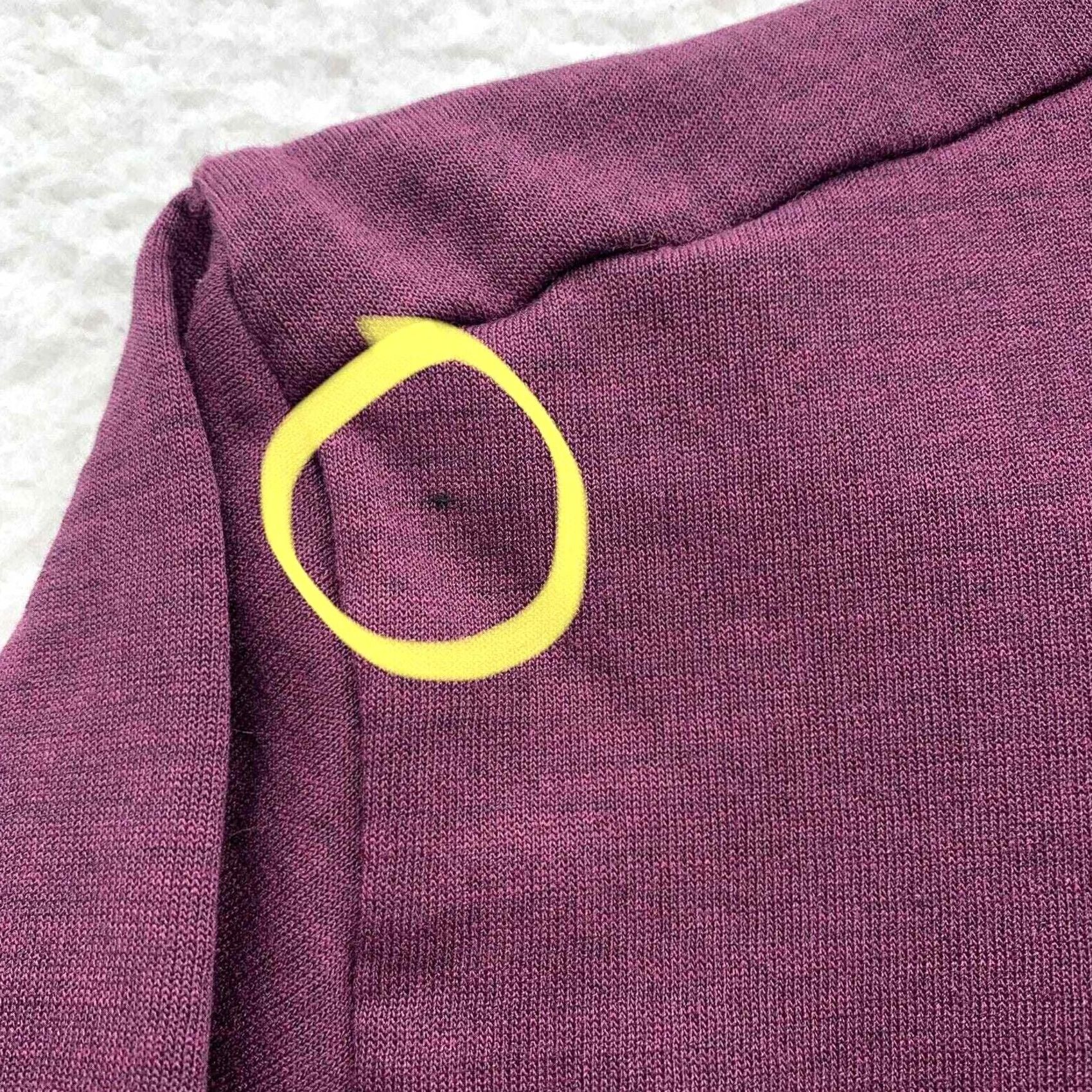 Patagonia VINTAGE Patagonia R1 Jacket Womens Small Base Layer Thermal Purple Hiking USA Size S / US 4 / IT 40 - 5 Thumbnail