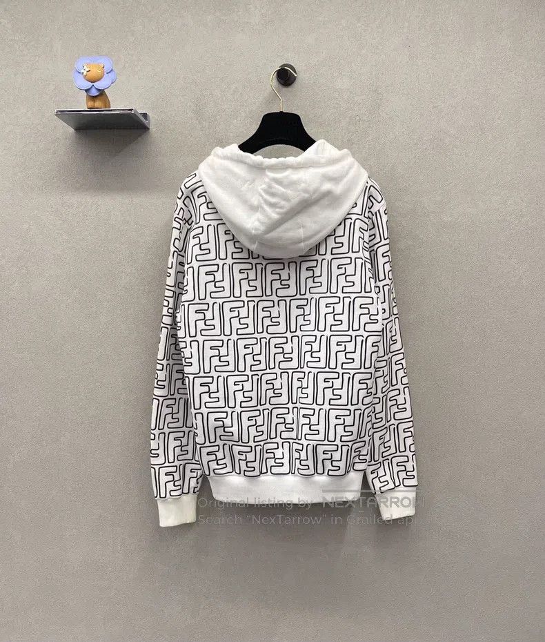 Fendi Fendi White Hooded Sweatshirt Size US S / EU 44-46 / 1 - 2 Thumbnail