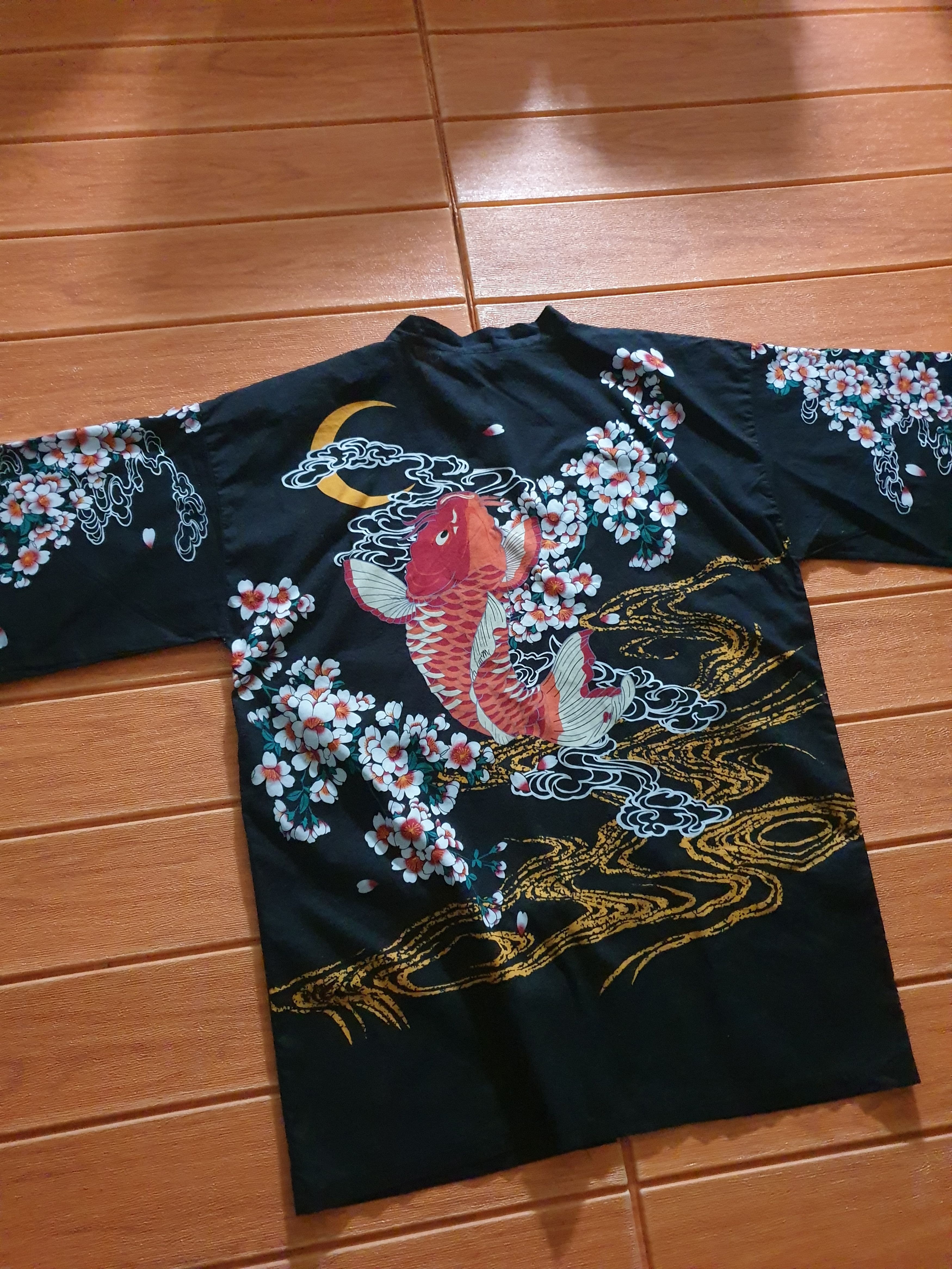 Japanese Brand 💥Kimono Japanese fish koi black Size US M / EU 48-50 / 2 - 8 Thumbnail
