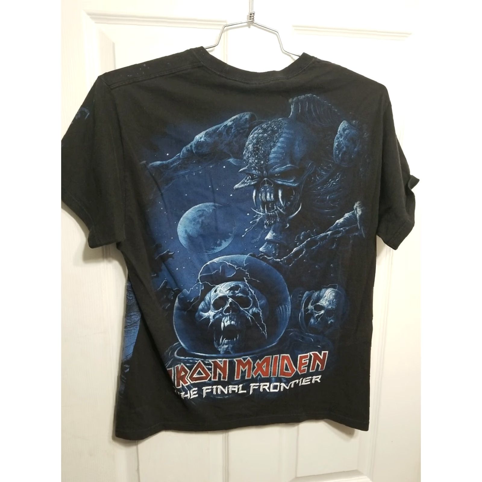 Vintage VINTAGE Iron Maiden Final Frontier AOP Faded Black Band Tee M Mens Shirt Heavyweight Hanes Beefy-T 2010s 2010-2019 Size US M / EU 48-50 / 2 - 4 Thumbnail