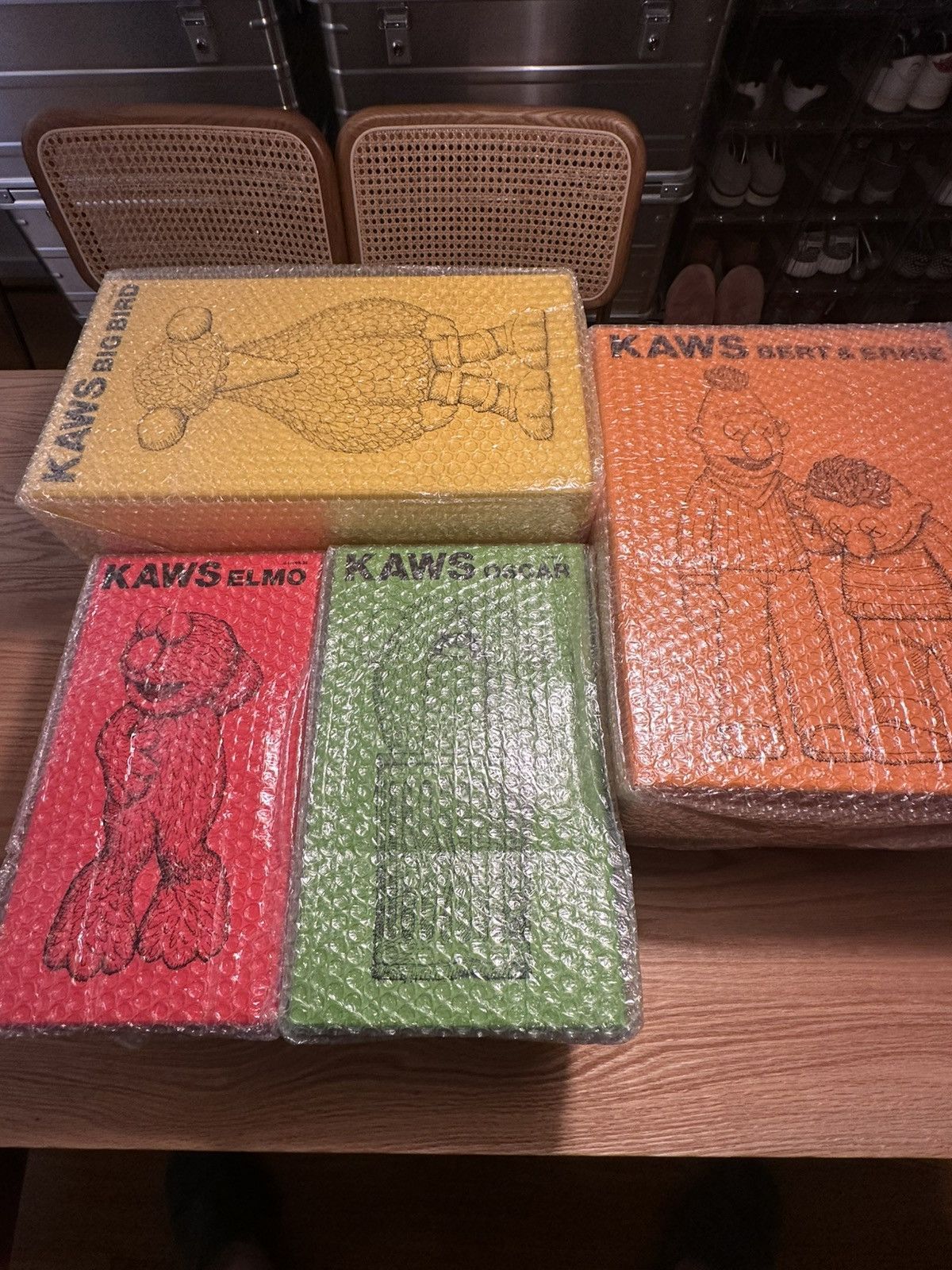 Kaws KAWS x Sesame Street Full Set Elmo Bert Ernie Oscar Big Bird Size ONE SIZE - 6 Thumbnail