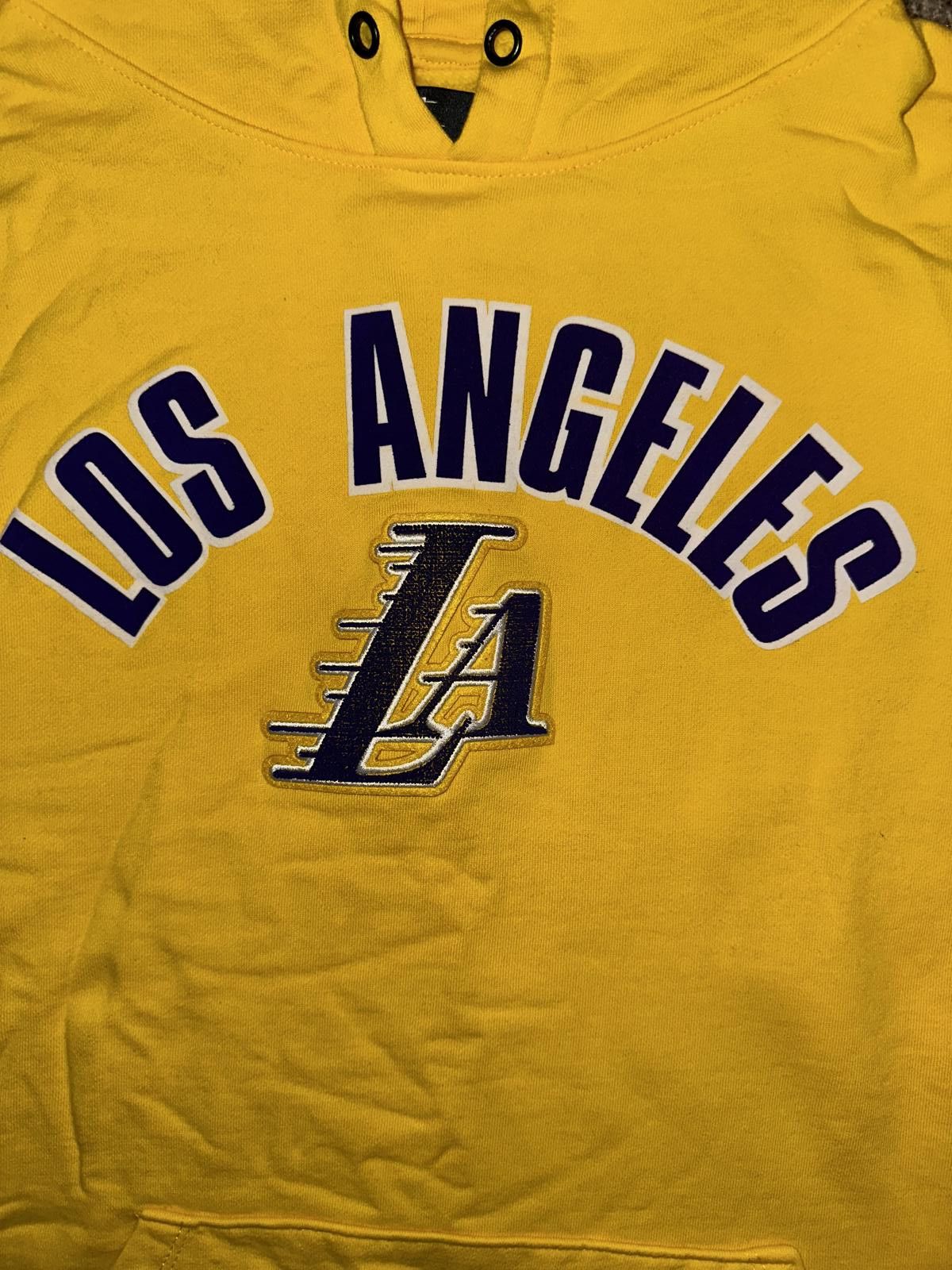 Standard Issue NBA Los Angeles Lakers Men’s Classic Chenille PO Hoodie Size US XL / EU 56 / 4 - 5 Thumbnail
