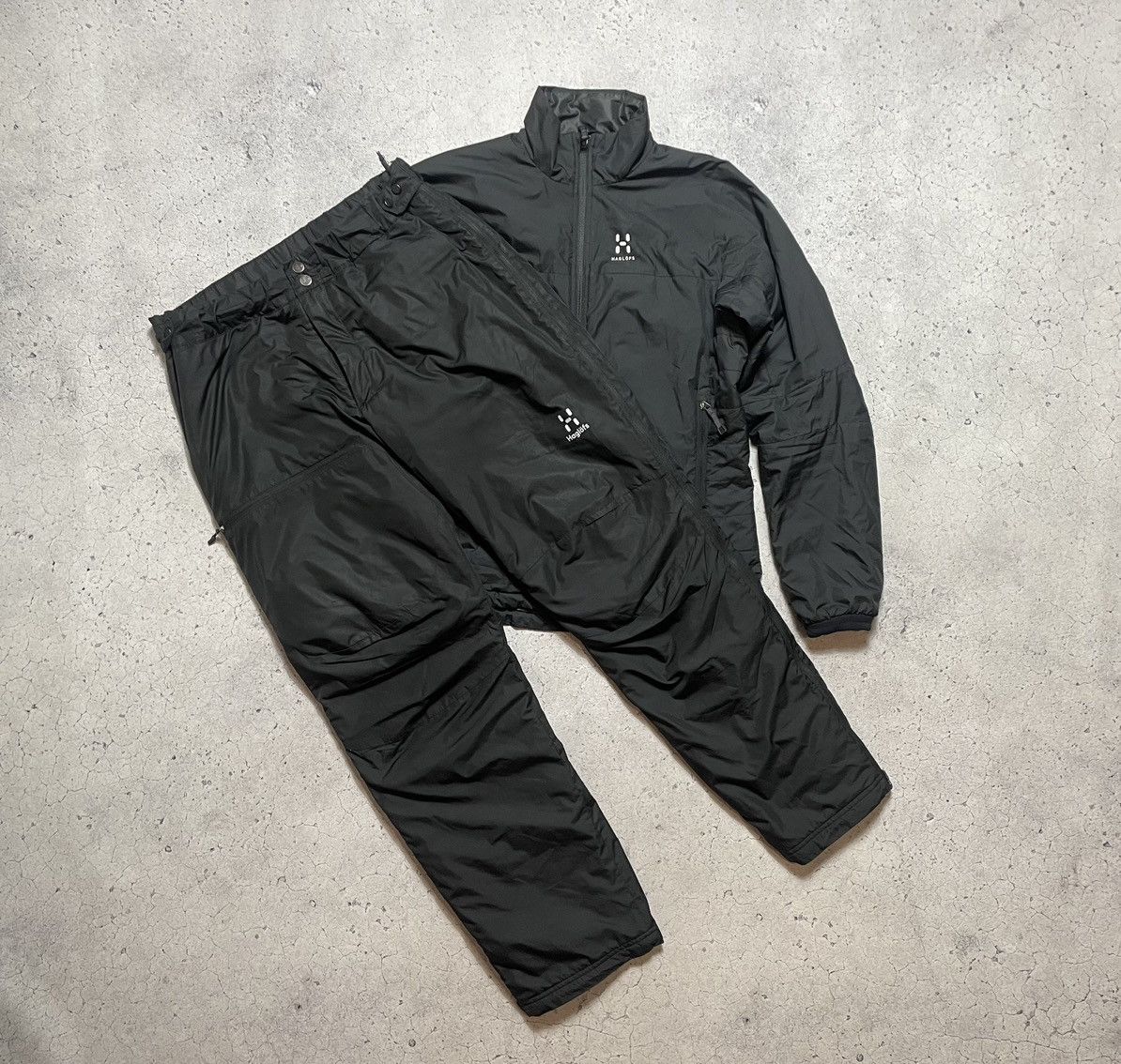 Haglofs Vintage Ski Suit Haglofs Nylon Black Blokecore Size US S / EU 44-46 / 1 - 1 Thumbnail