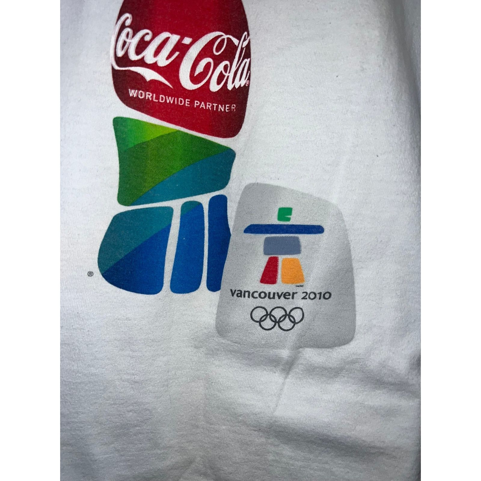 Hanes Vintage Coke Shirt Olympics Vancouver 2010 Coca-Cola Tee L Size US L / EU 52-54 / 3 - 7 Thumbnail