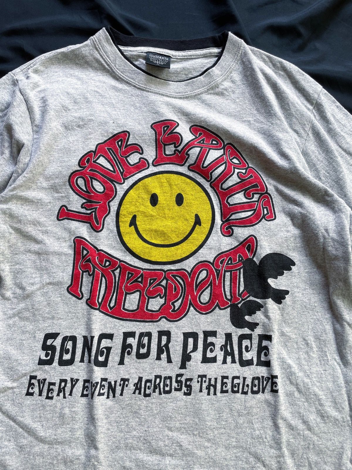 Japanese Brand LOVE EARTH DOUBLE LAYER JAPAN TEE Size US M / EU 48-50 / 2 - 3 Thumbnail