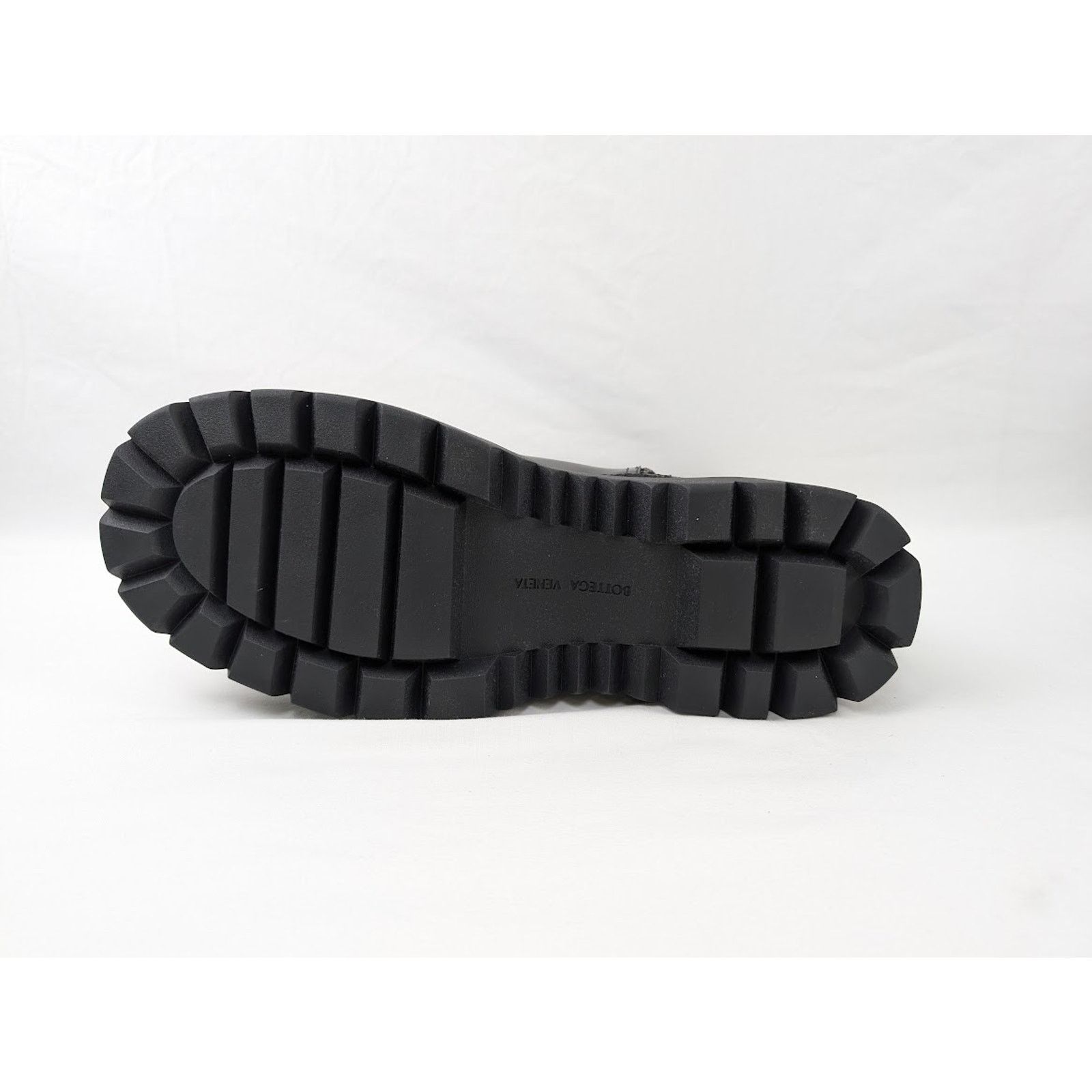 Bottega Veneta o1rshd1 Q:2 / Texas Calf Highway Ankle Boot in Black Size US 9 / EU 42 - 9 Thumbnail