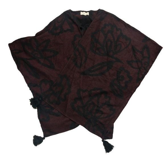 Cleobella Cleobella Wine With Black Contrast & Tassels Sevigny Capelet Size ONE SIZE - 6 Thumbnail