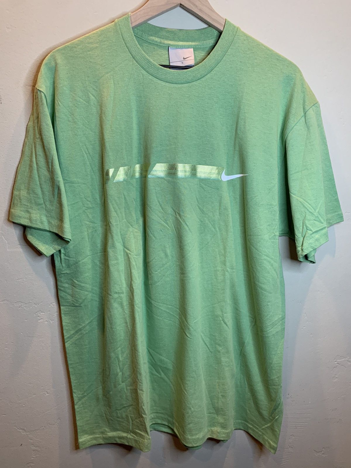 image of Made In USA x Nike Vintage Deadstock Nike Iridescent Logo T-Shirt - L in Gold Green (Size Large)