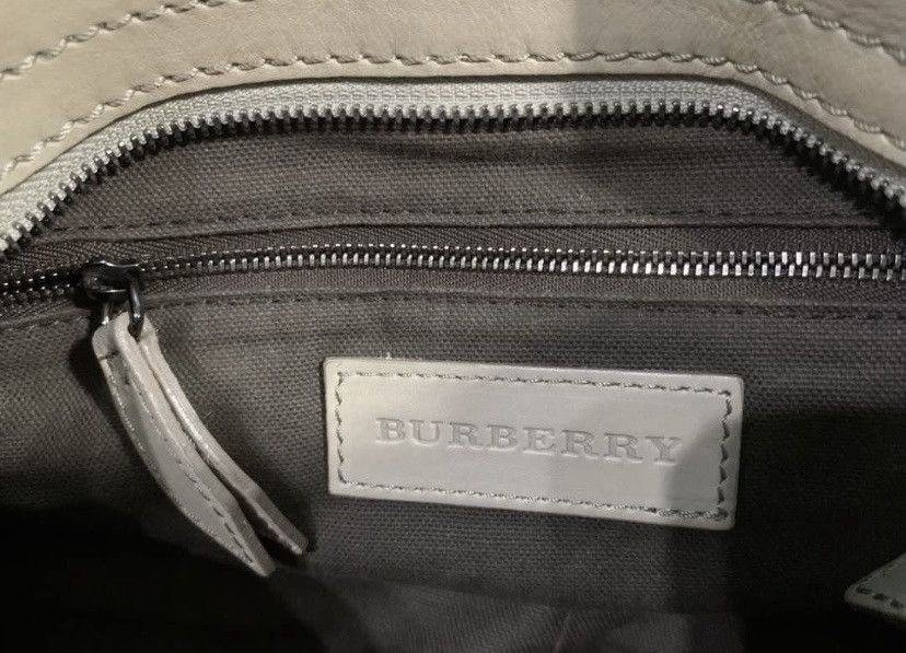 Burberry × Vintage Vintage Burberry Cross Body Bag Size ONE SIZE - 6 Thumbnail