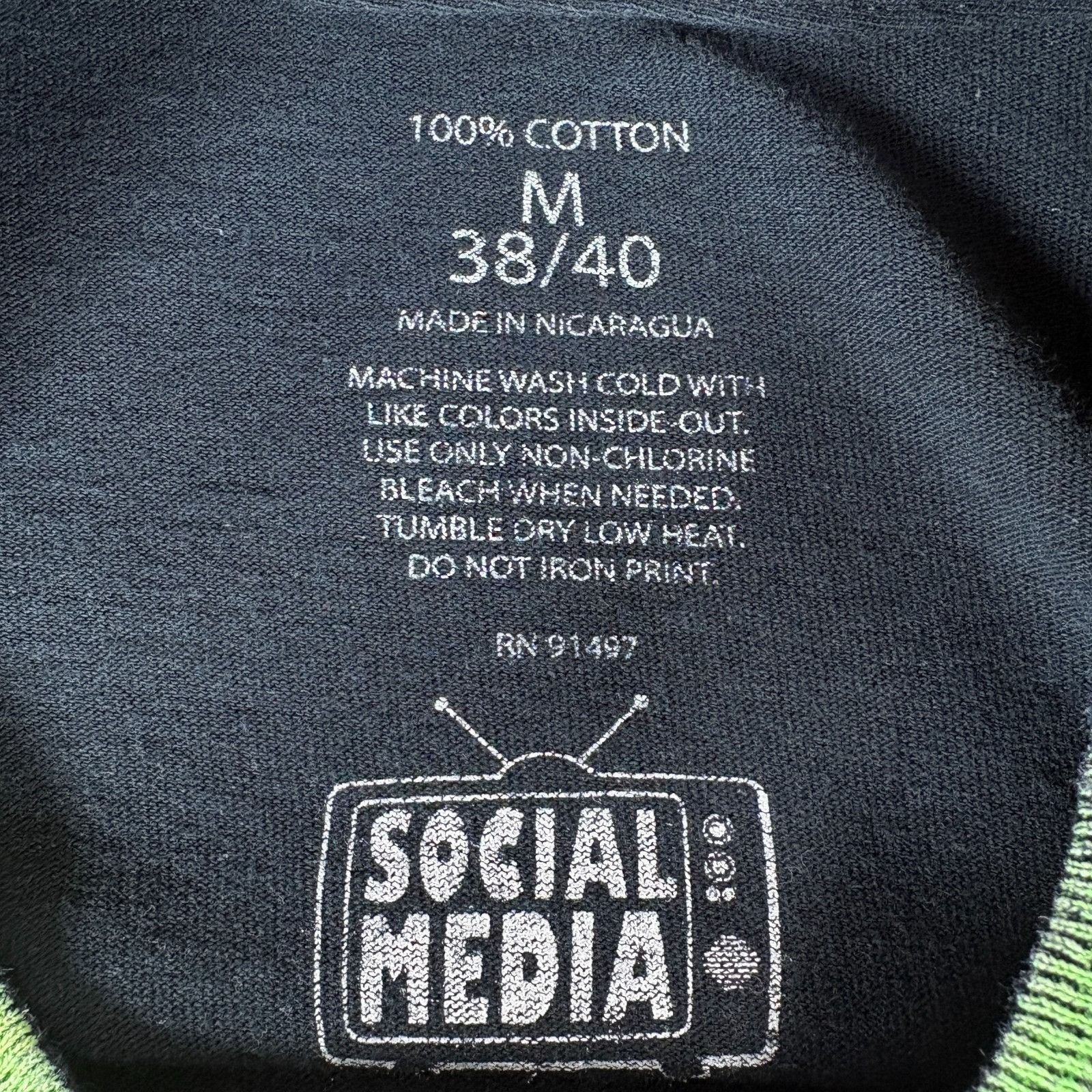 Other Social Media Skull Graphic T Shirt Mens M Green Flames 3 6 M Size US M / EU 48-50 / 2 - 3 Thumbnail