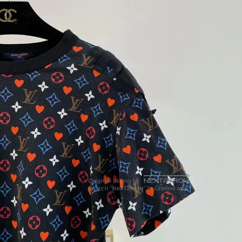 Louis Vuitton Louis Vuitton Printed Black Cotton T. Size M / US 6-8 / IT 42-44 - 2 Thumbnail