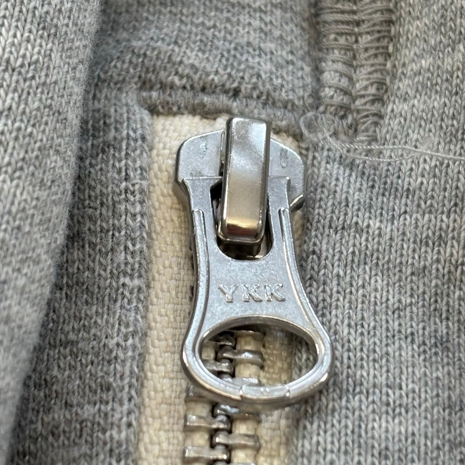 Nike Nike Grey Crewneck XL Hidden Side Pocket Size US XL / EU 56 / 4 - 5 Thumbnail