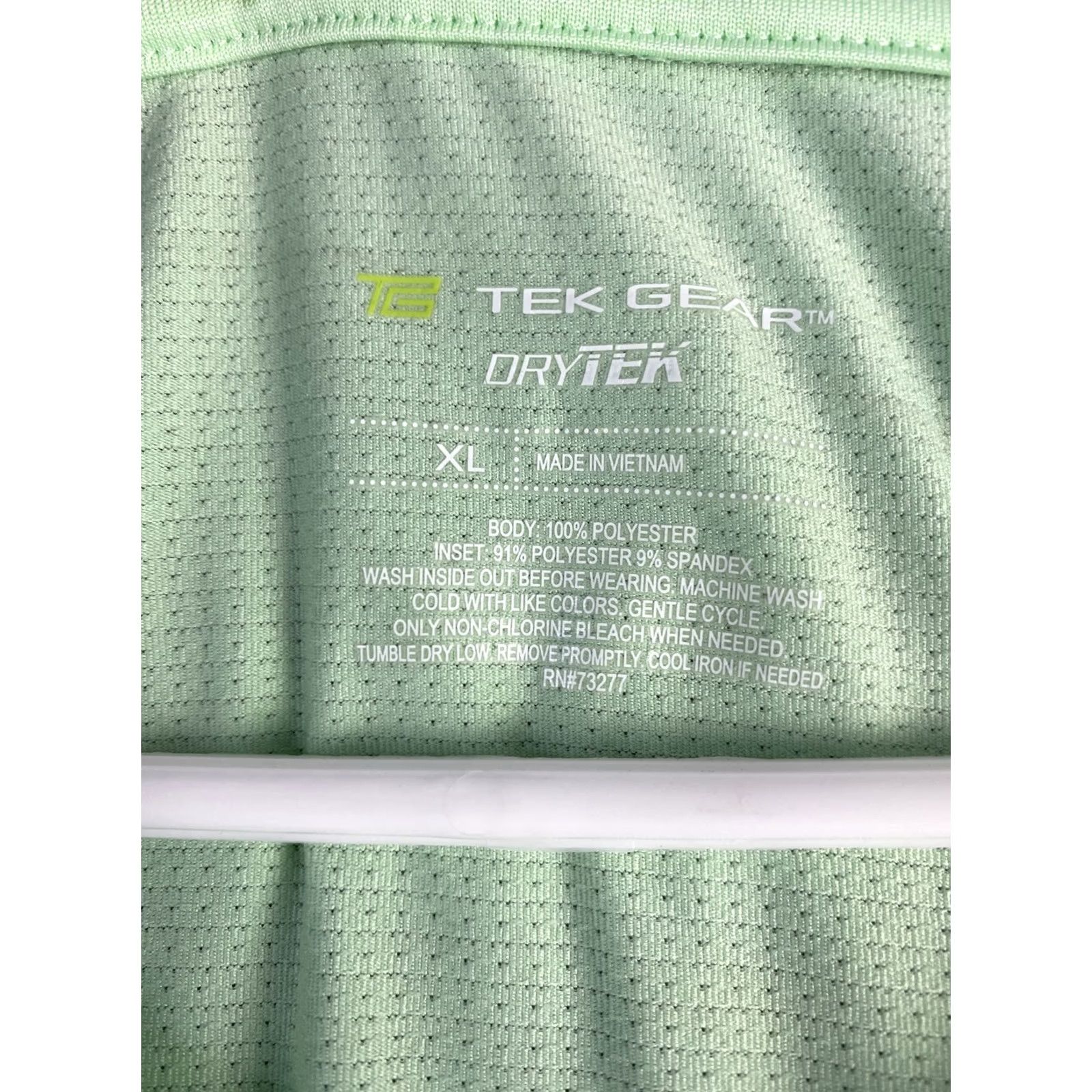 Tek Gear Tek Gear Shirt Women's XL Green Tee Short Sleeve Dry-Fit /35-18 Pullover Breathable Quick Dry Graphic Print Modern 90s? Size XL / US 12-14 / IT 48-50 - 4 Thumbnail