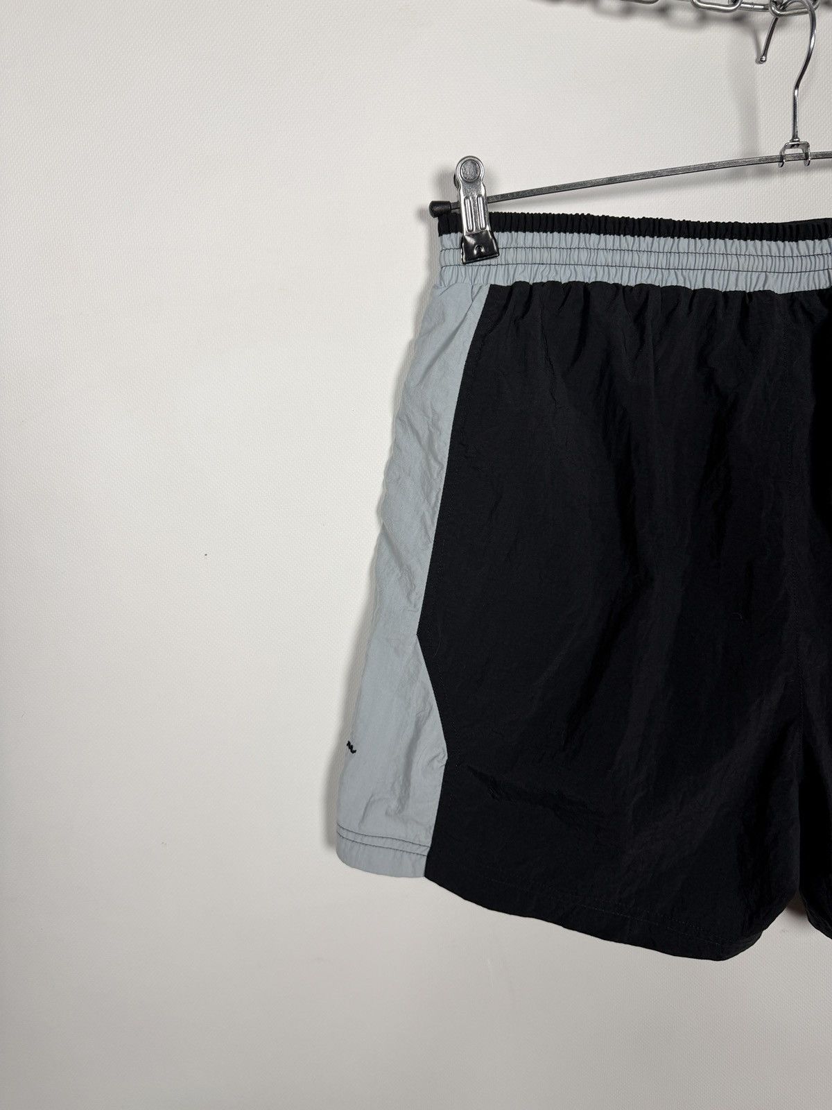Champion Men’s Vintage Champion Athletic Shorts USA Flag 90s Size L Size US 36 / EU 52 - 13 Thumbnail