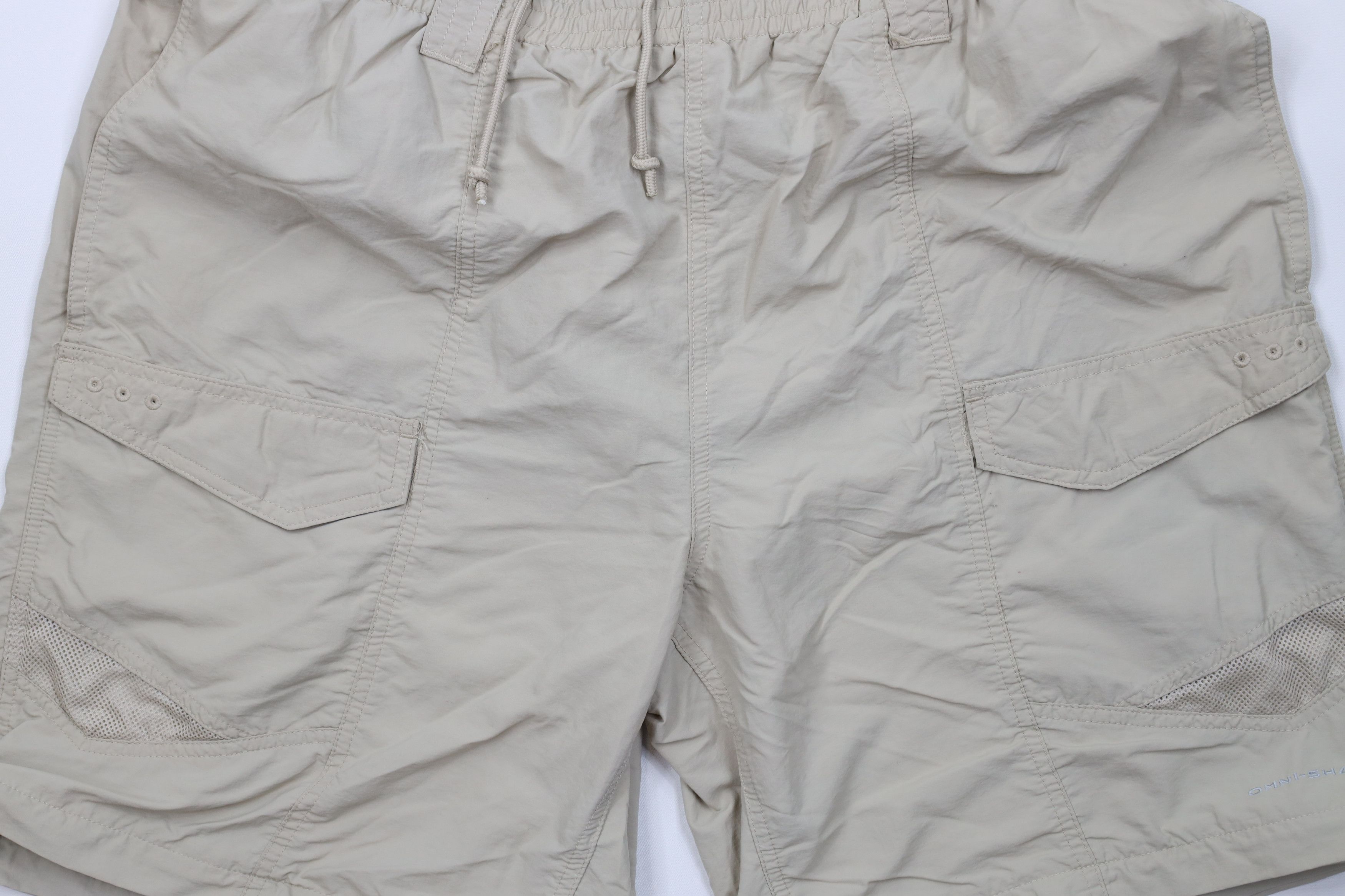 Columbia × Vintage Vintage Columbia PFG Above Knee Lined Cargo Shorts Beige Size US 34 / EU 50 - 3 Thumbnail
