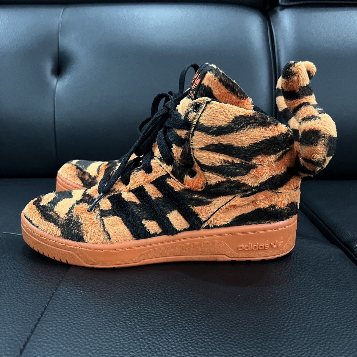 Jeremy Scott Adidas by Jeremy Scott FW14 Tiger Print Tail Sneakers Size US 6.5 / IT 36.5 - 5 Thumbnail