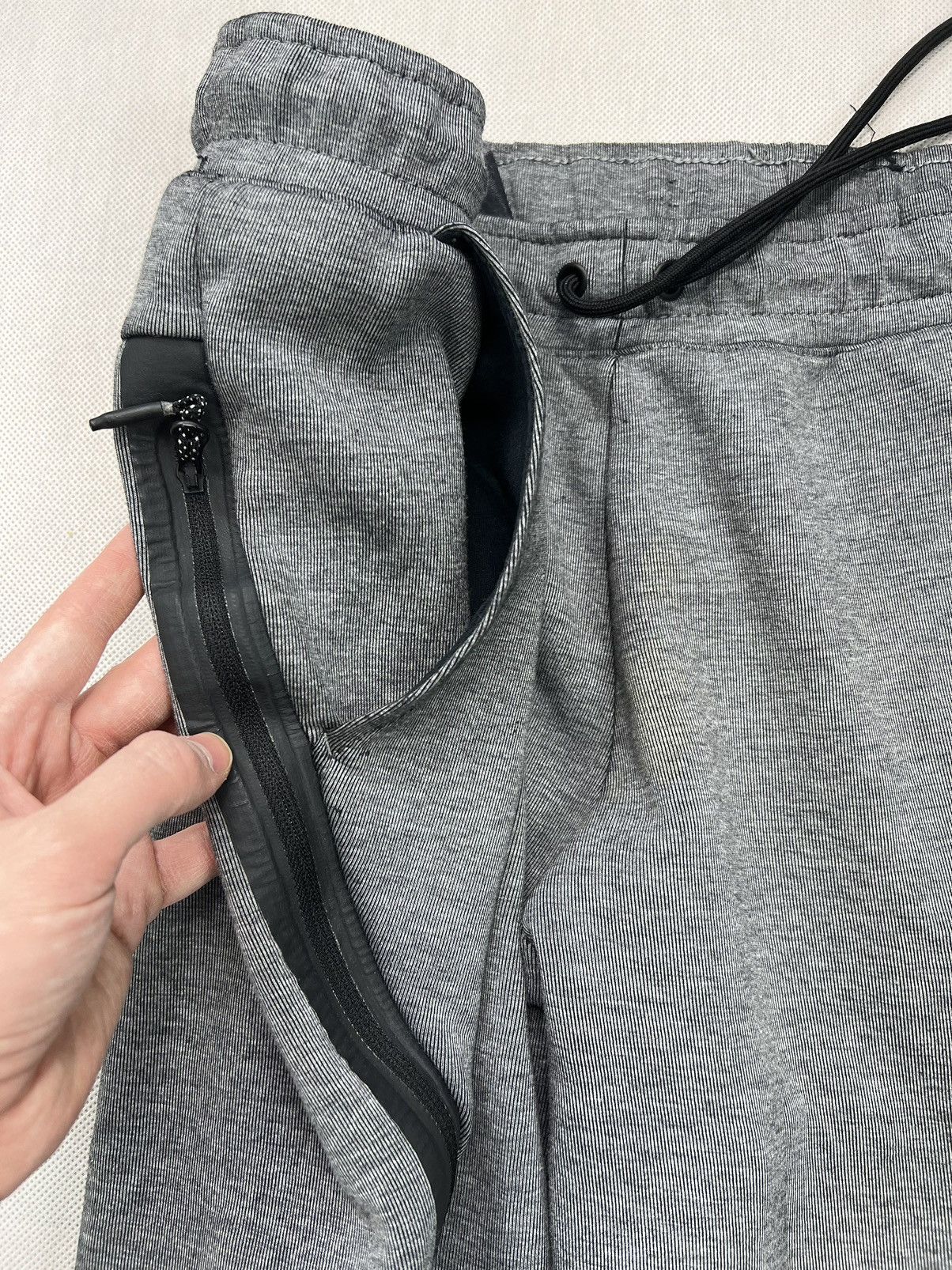 Nike Pants Nike Tech Fleece Small Logo Size US 32 / EU 48 - 3 Thumbnail