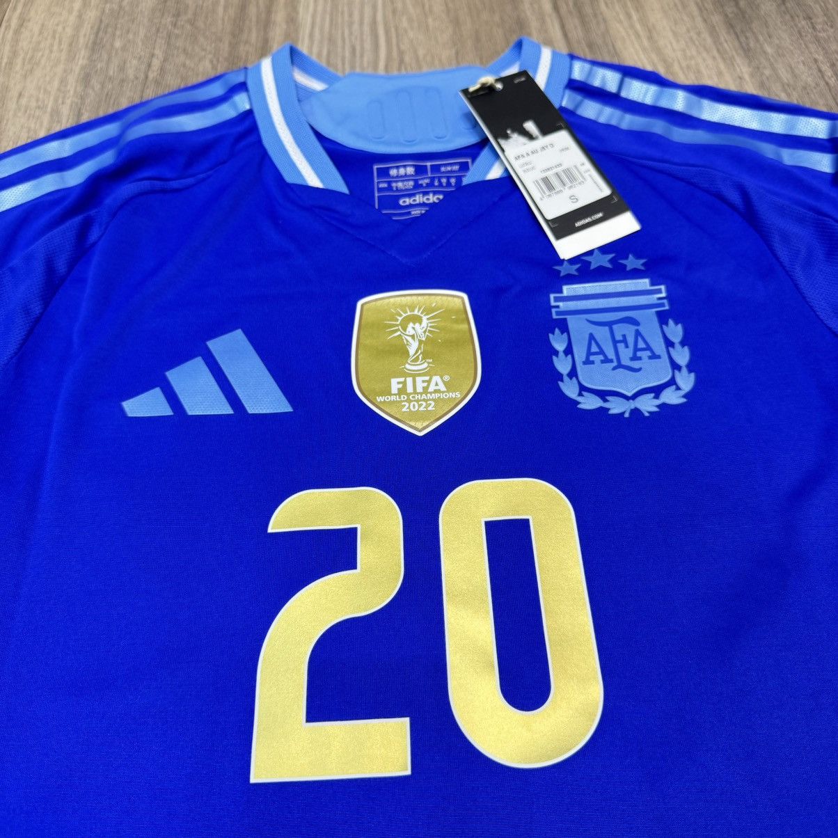 Adidas Argentina 24/25 player issue away shirt #20 Mac Allister Size US S / EU 44-46 / 1 - 3 Thumbnail