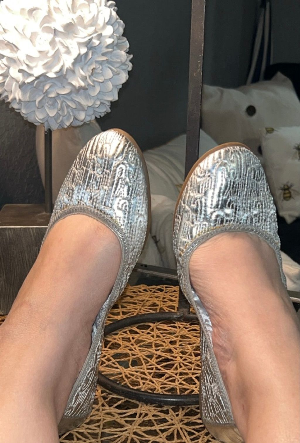 Juicy Couture Women's Juicy Couture Silver Metallic Flats Size 7 Size US 7 / IT 37 - 3 Thumbnail