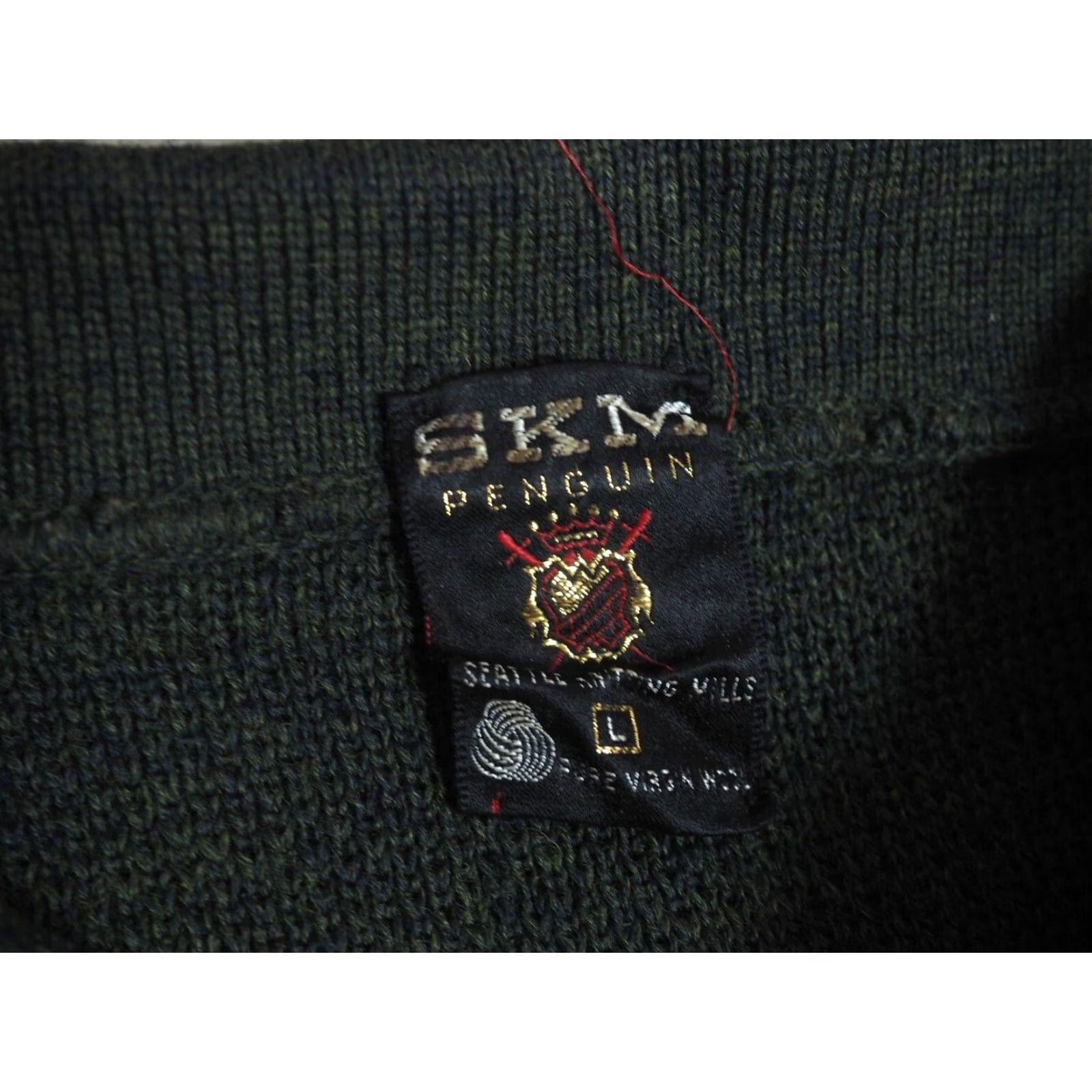 Vintage VINTAGE Penguin Seattle Wool Green Striped Polo Sweater L Adults 60s Rockabilly Size US L / EU 52-54 / 3 - 4 Thumbnail