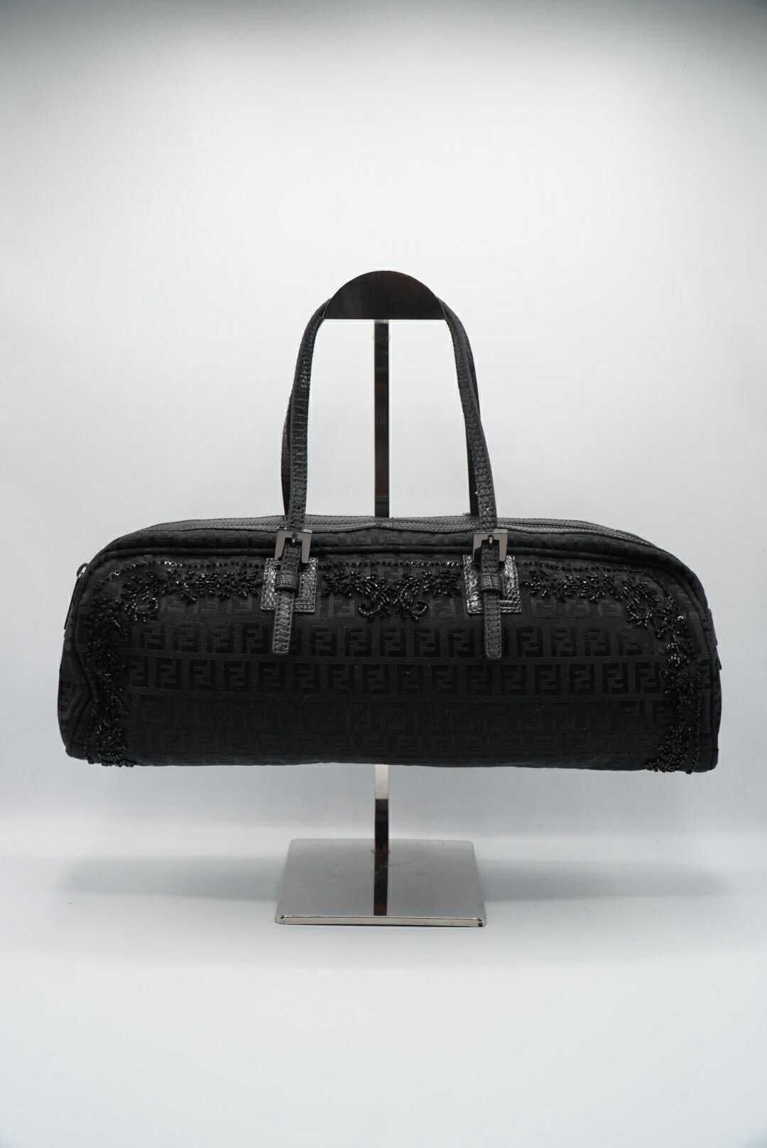 Fendi Fendi Black Mamma Baguette Sequined Shoulder Bag Size ONE SIZE - 2 Thumbnail