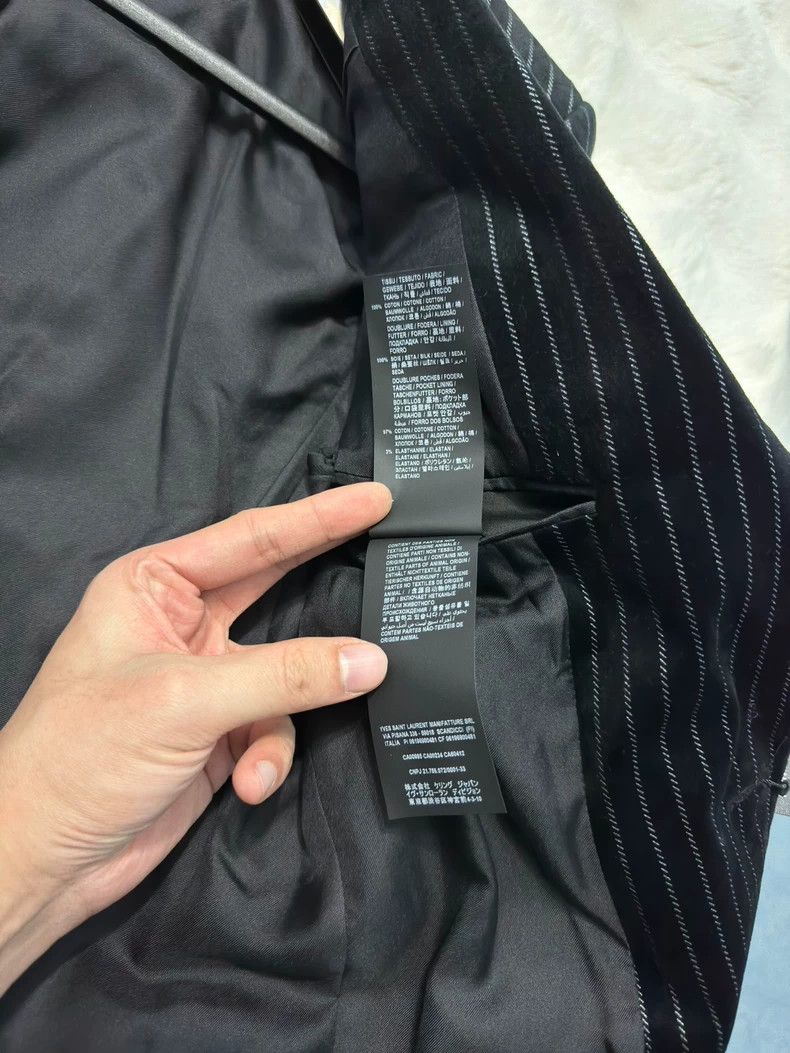 Yves Saint Laurent saint laurent Velvet suit 2501-Nextarrow Size 46R - 6 Thumbnail