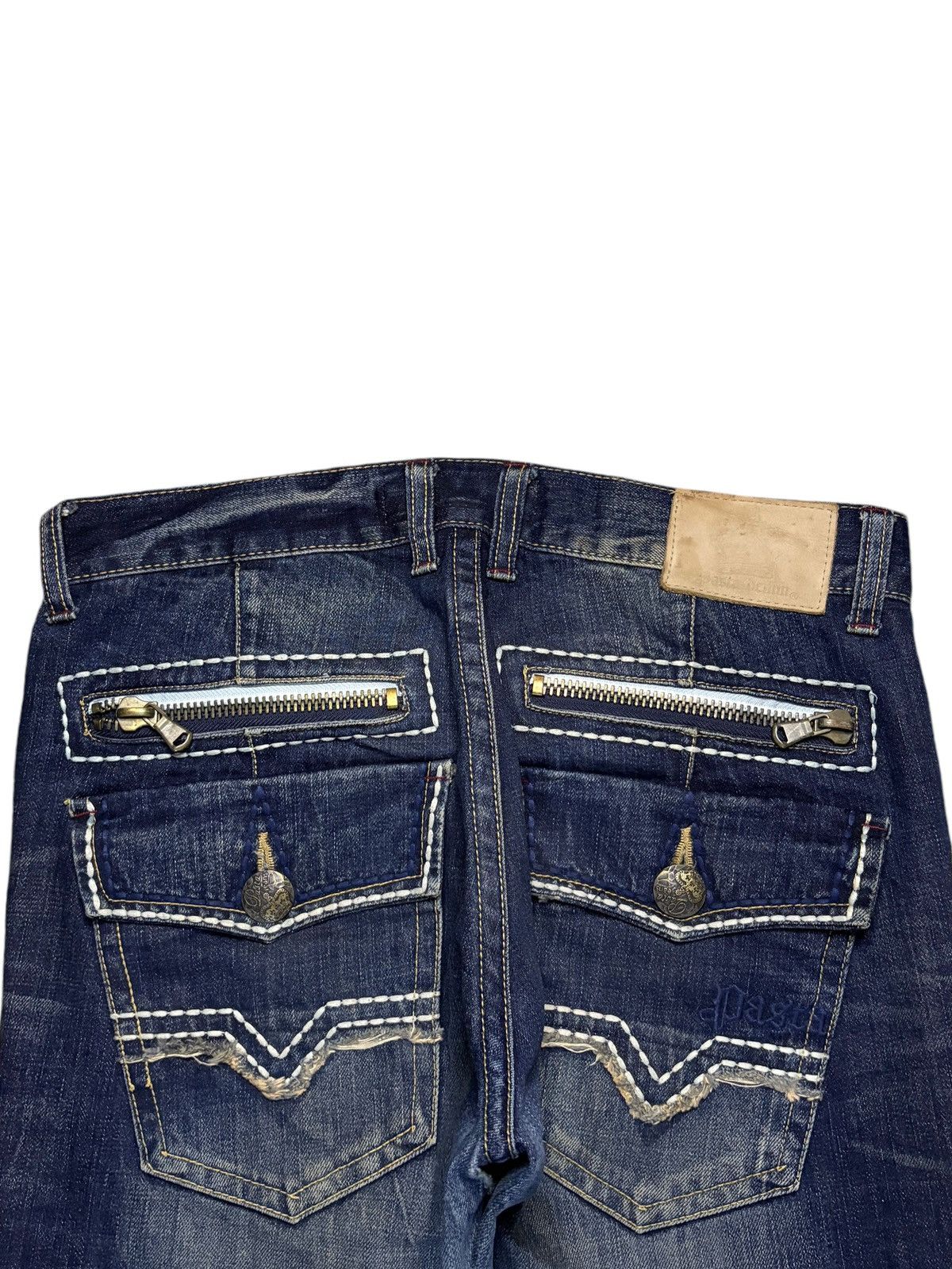 Japanese Brand Vintage Japanese Brand Mud Wash Baggy Jeans Size US 33 - 8 Thumbnail