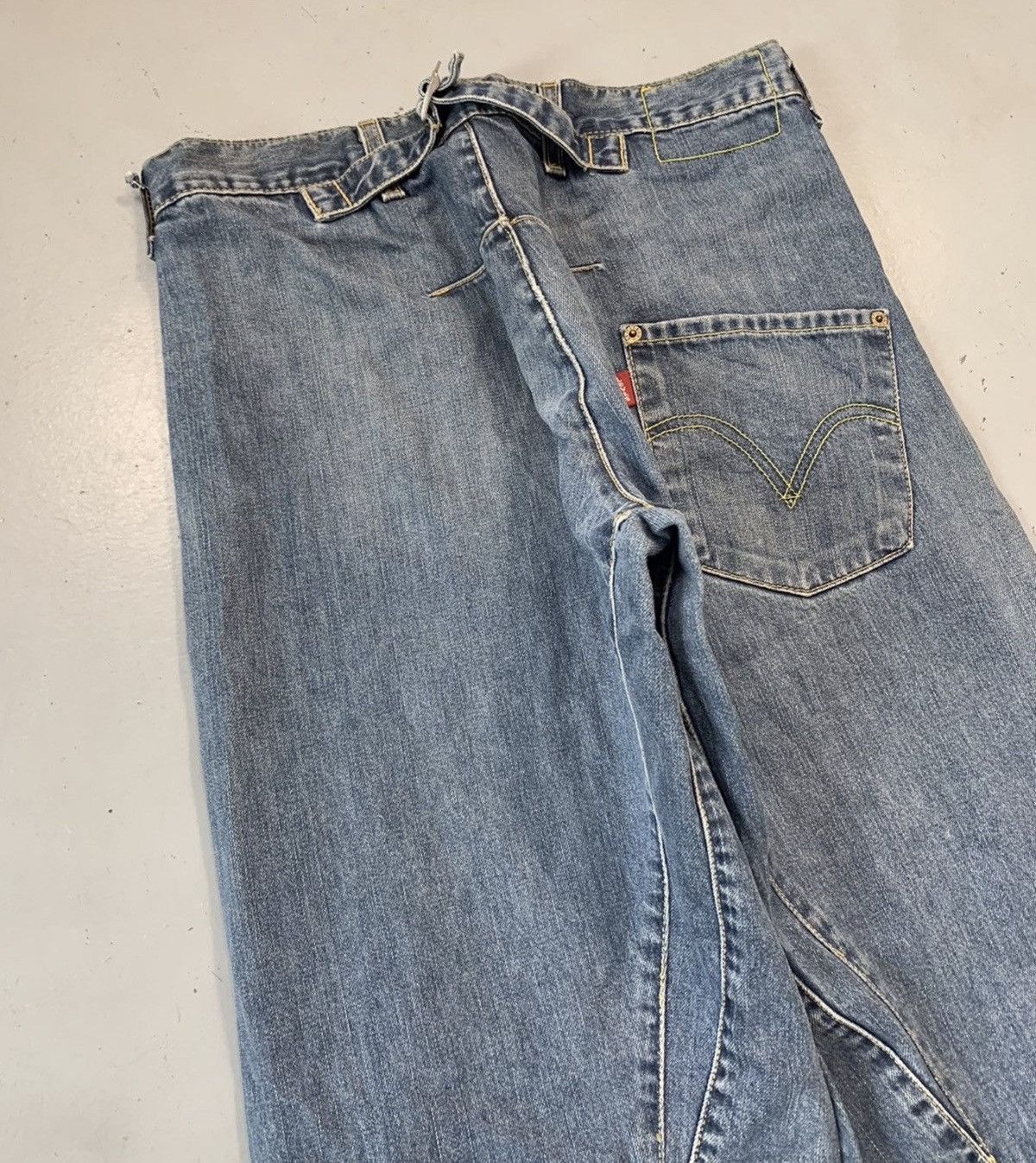 Levi's Vintage Levi’s engineer jeans denim buckle belt Size US 30 / EU 46 - 4 Thumbnail