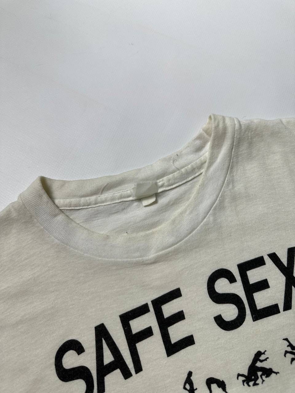 Vintage 1990s Vintage SAFE SEX t shirt Redlight District Amsterdam Size US M / EU 48-50 / 2 - 5 Thumbnail