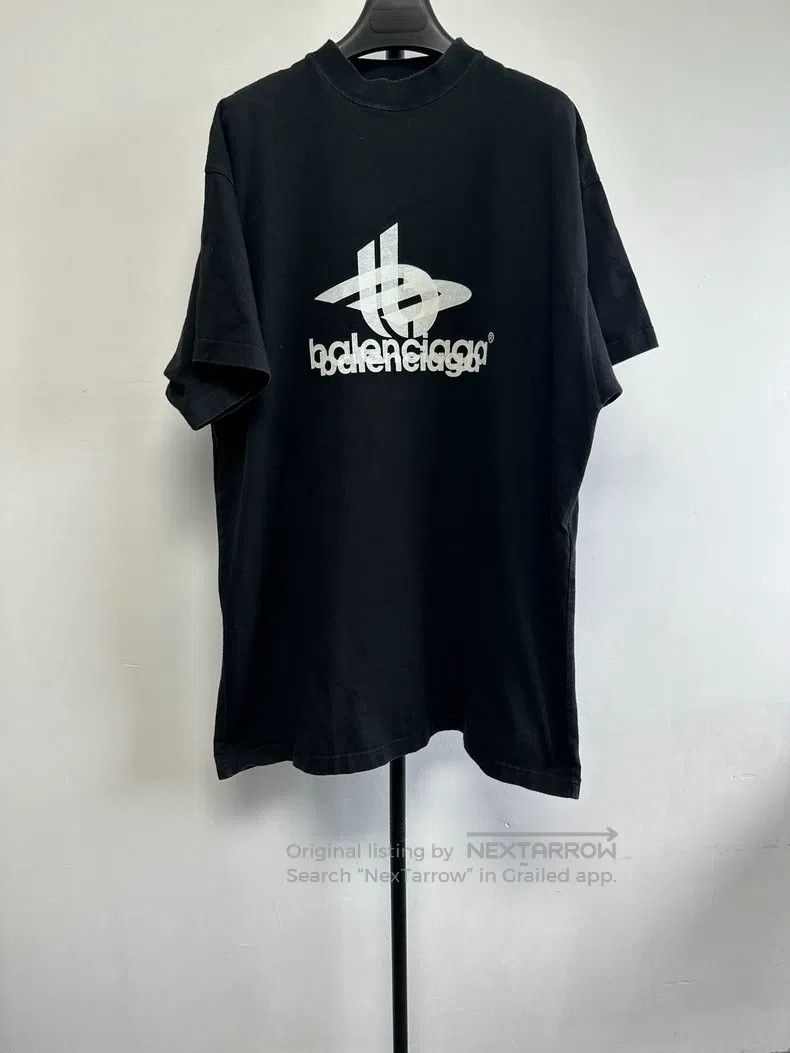 Balenciaga Balenciaga Letter Printed Crew Neck Short Sleeve Black Siz Size US S / EU 44-46 / 1 - 1 Thumbnail