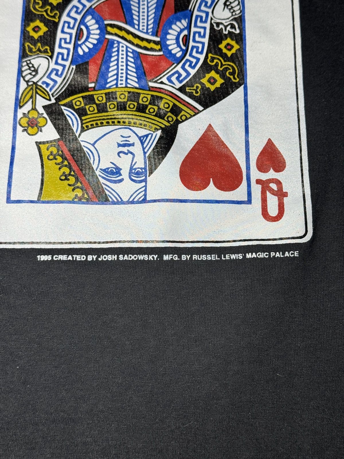 Vintage 90s Card Shirt Josh Sadowsky Queen Hearts Magician T Shirt Size US XL / EU 56 / 4 - 5 Thumbnail