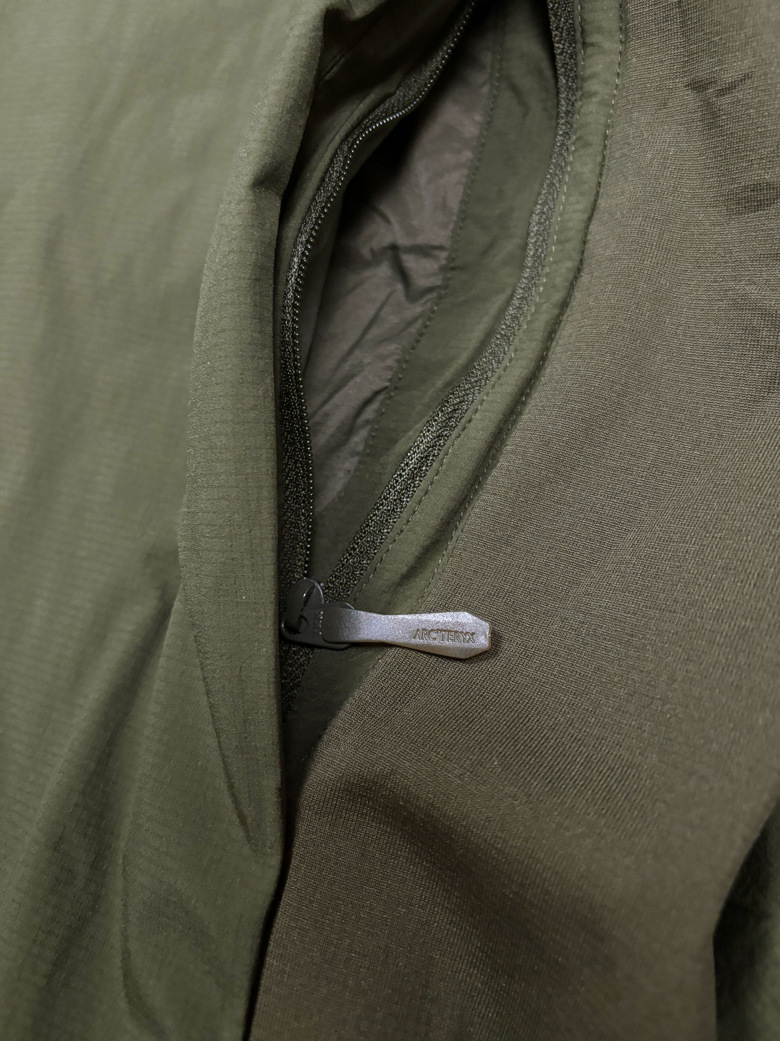 Arc'teryx Arc'teryx Atom LT Leaf Jacket Size Medium Size US M / EU 48-50 / 2 - 7 Thumbnail