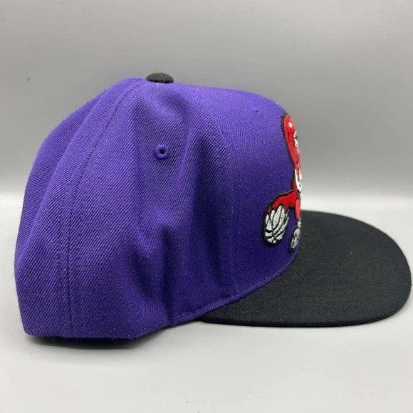 Mitchell & Ness Toronto Raptors Hat Men Big Logo Embroidered Snap Back Cap Size ONE SIZE - 2 Thumbnail