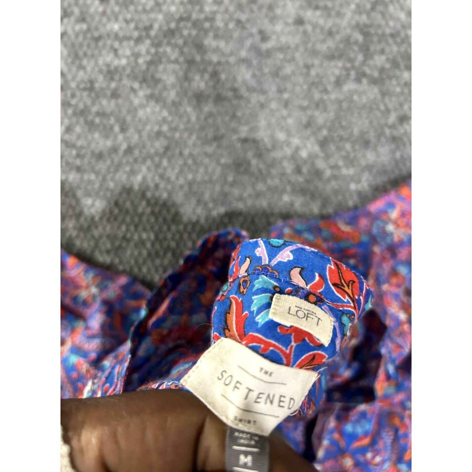 Loft LOFT The Softened Shirt Blouse Womens Medium Blue Paisley Boho Tunic Shirt Size M / US 6-8 / IT 42-44 - 5 Thumbnail