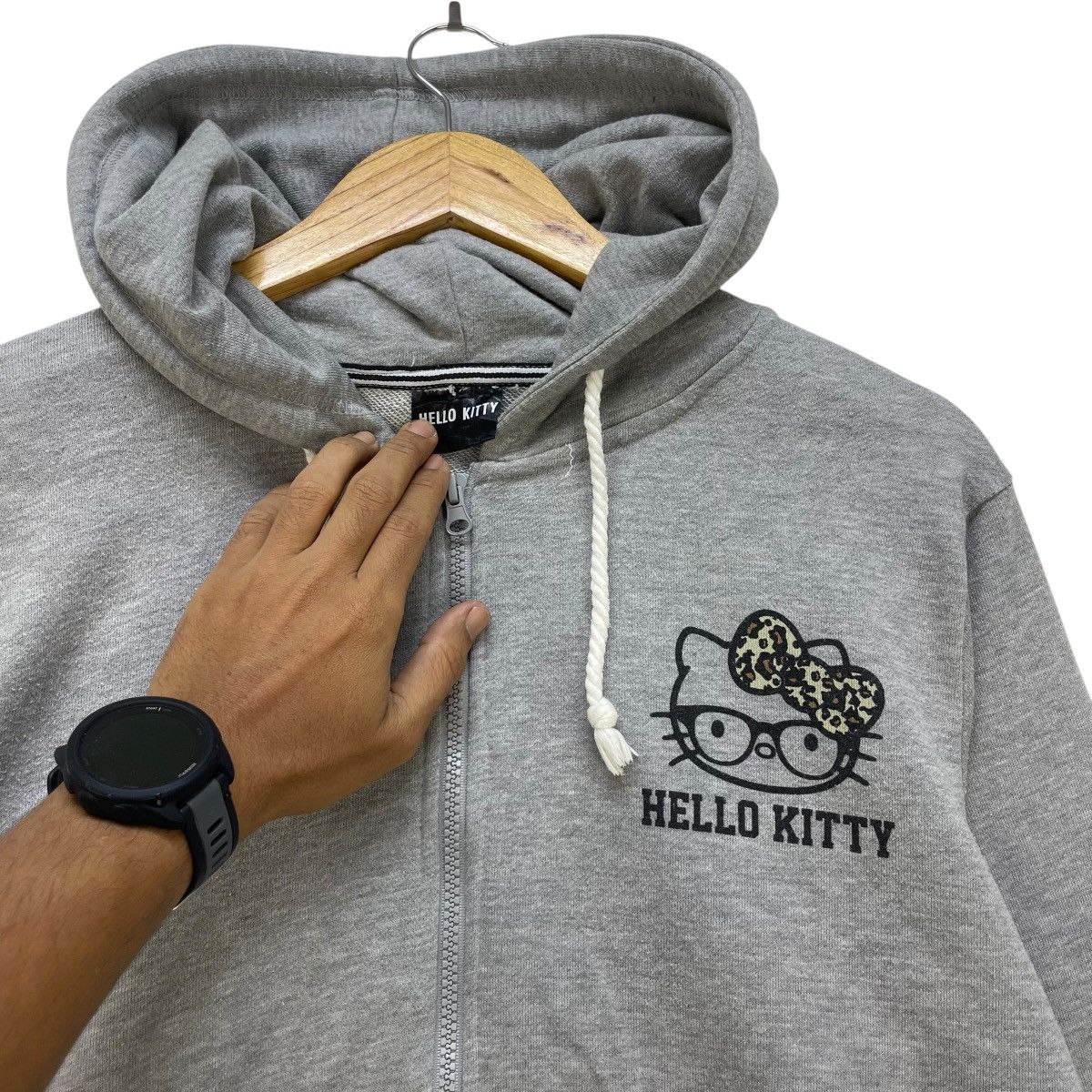 Disney 💥Vintage Hello Kitty Big Logo Hooded Zip Up Sweater Size US M / EU 48-50 / 2 - 3 Thumbnail