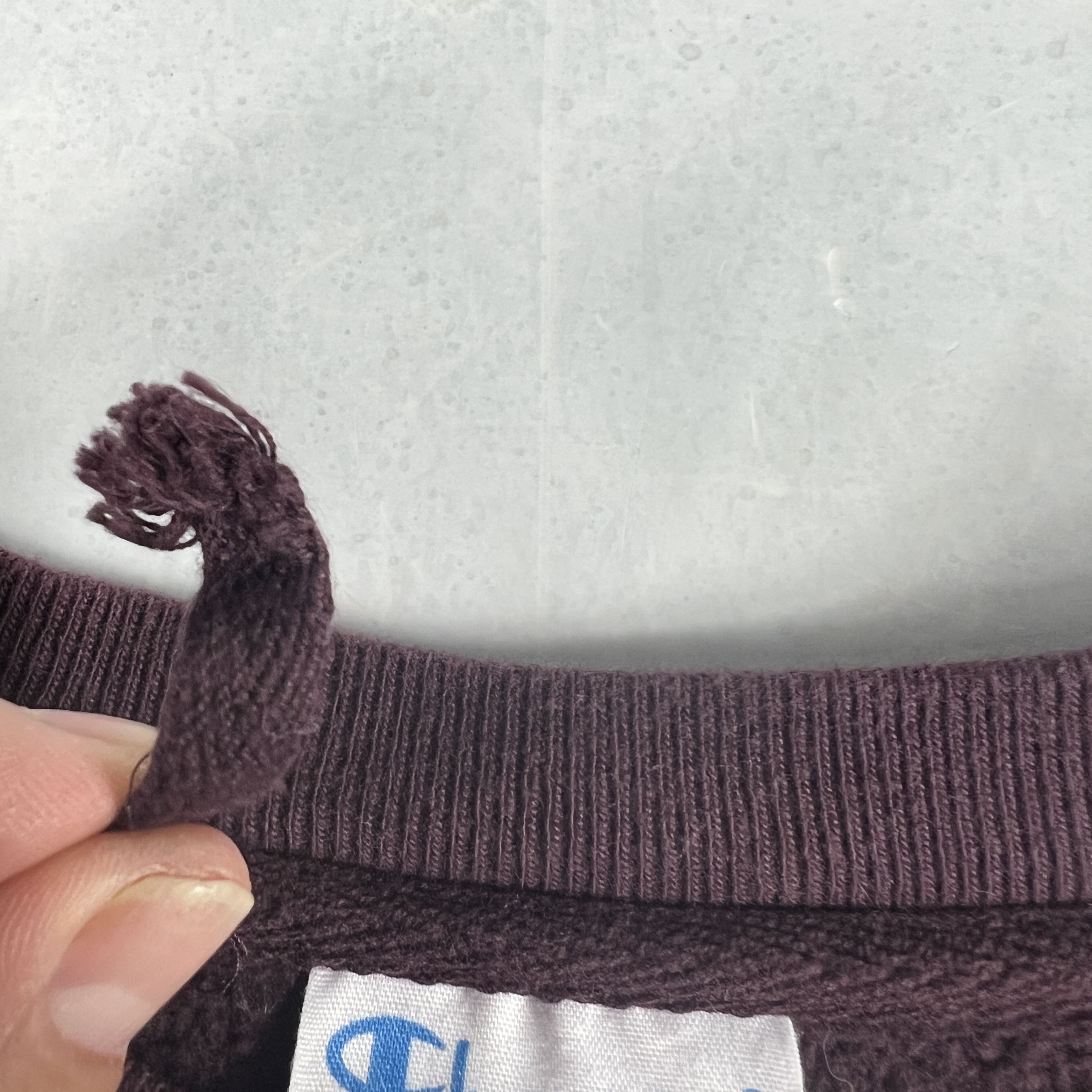 Champion × Vintage Y2K Champion Reverse Weave Sweatshirt Purple Logo Crewneck Size US M / EU 48-50 / 2 - 6 Thumbnail