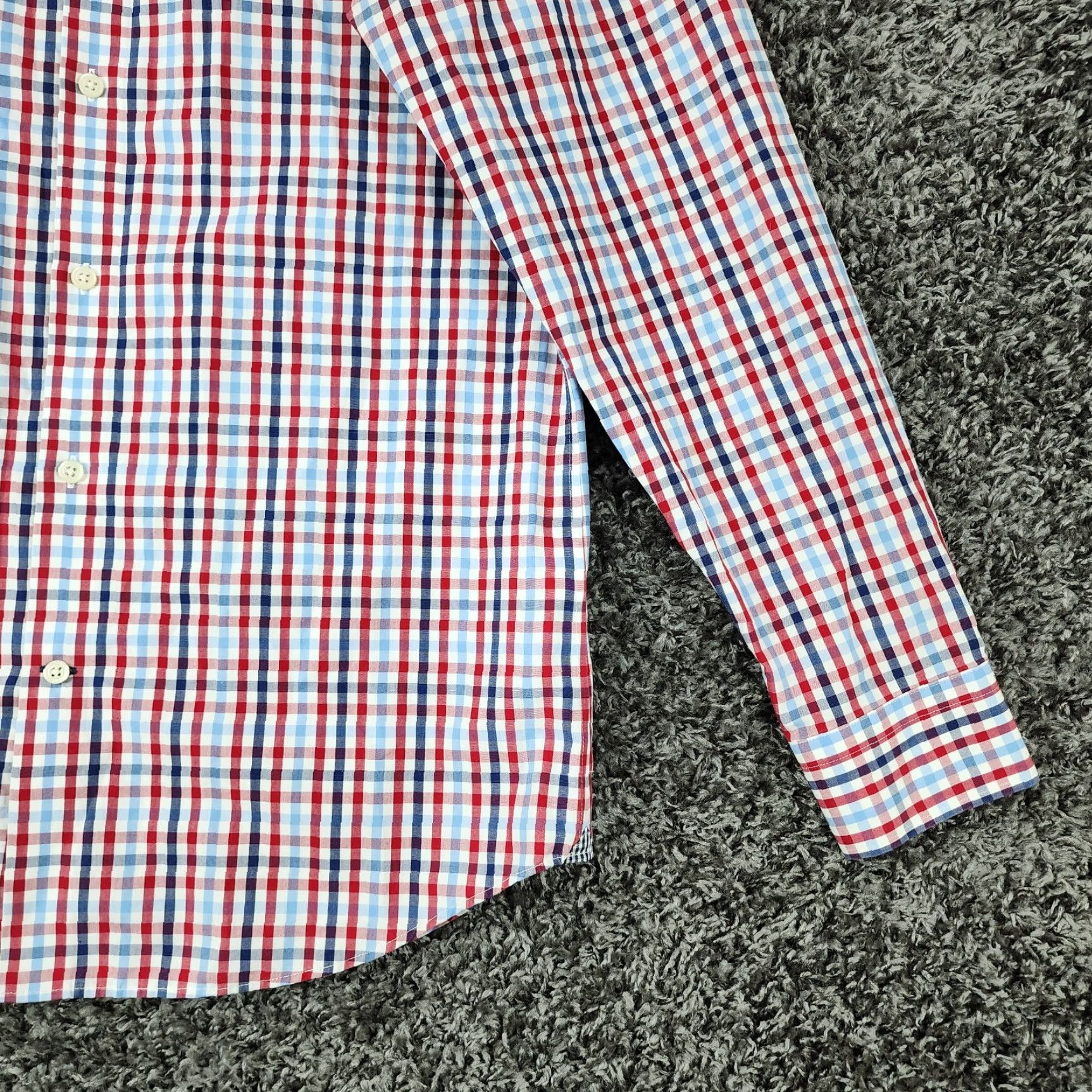 Banana Republic VINTAGE Banana Republic Camden Fit Shirt Plaid Long Sleeve Button-Up Men's M Red/Blue (Pit Stains) Size US M / EU 48-50 / 2 - 2 Thumbnail