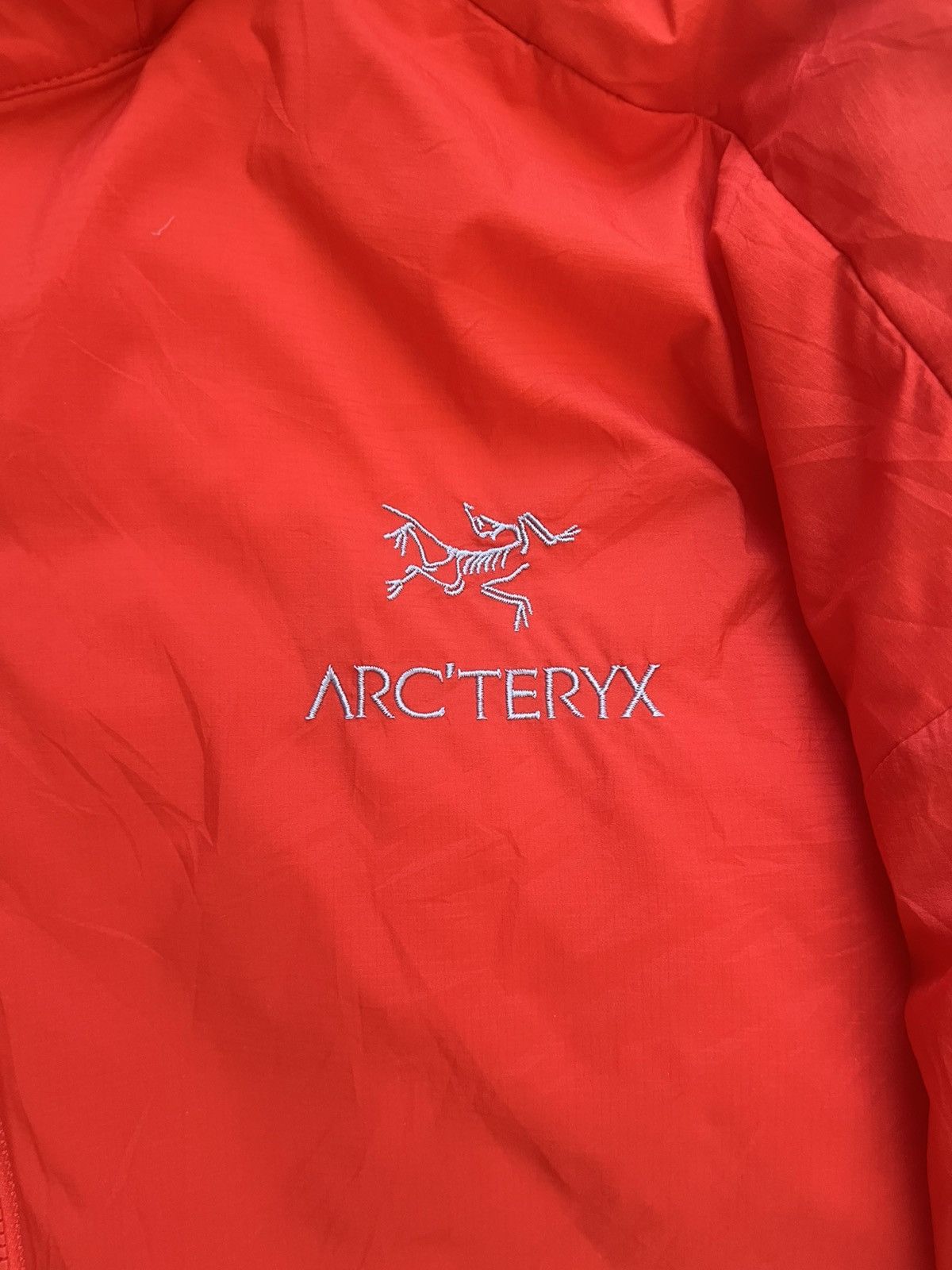 Arc'teryx Arcteryx atom red jacket gorpcore streetwear Size US XXL / EU 58 / 5 - 3 Thumbnail