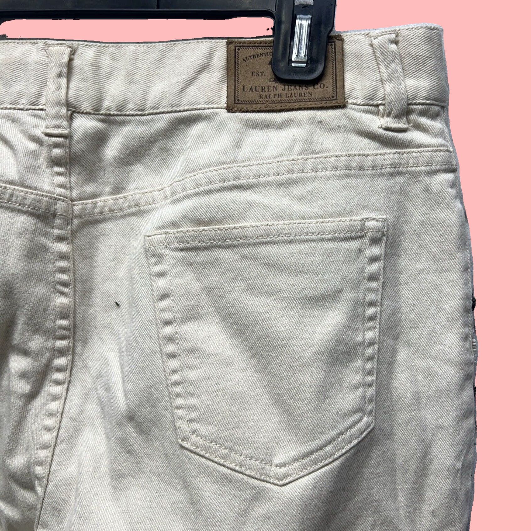 Ralph Lauren Authentic Ralph Lauren Distressed White Jeans with Delicate Beading Details Women's Size 12 Petite 28 Inch Inseam Size 34" / US 12 / IT 48 - 3 Thumbnail