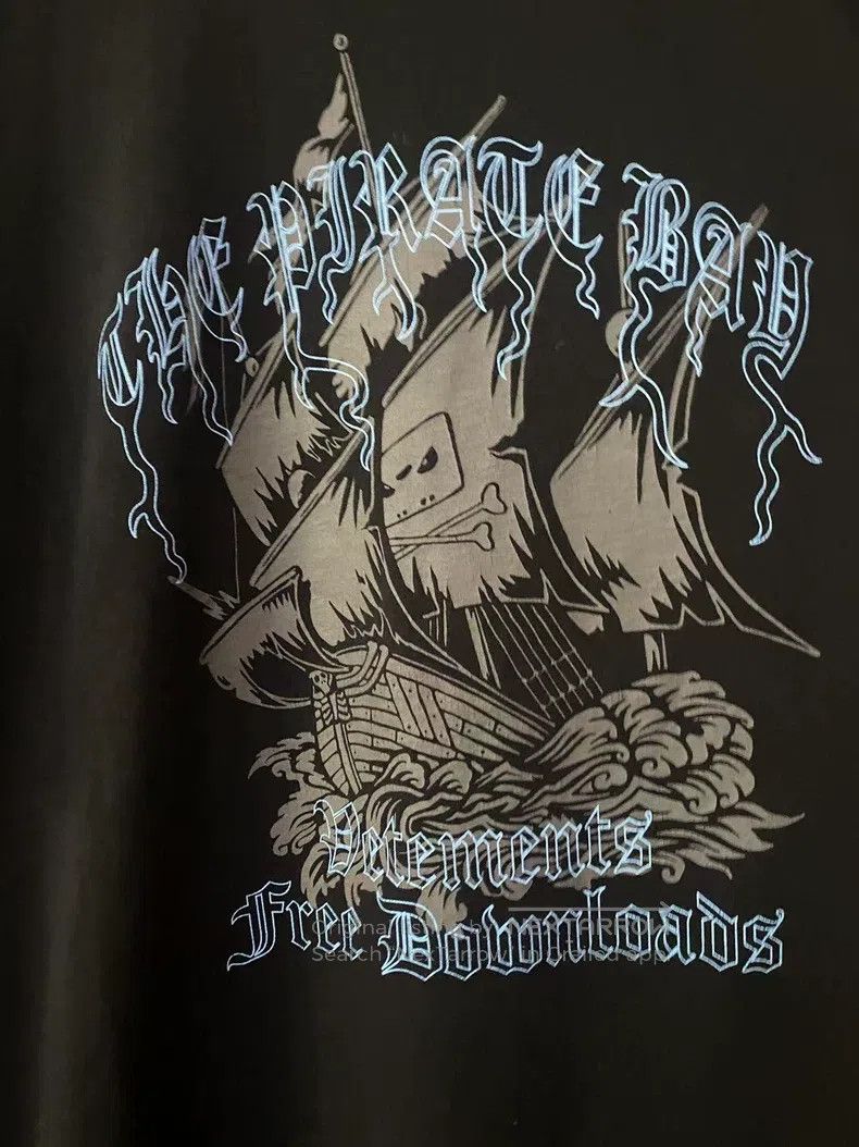 Vetements Vetements Pirate ship short sleeve Size US XS / EU 42 / 0 - 2 Thumbnail